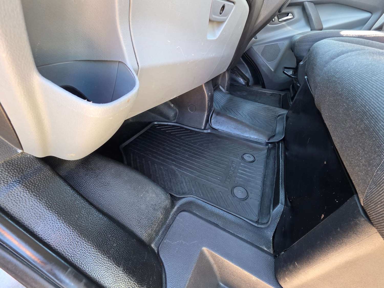 Used Ford Transit Custom 2015 for sale - 77934055: Photo 28