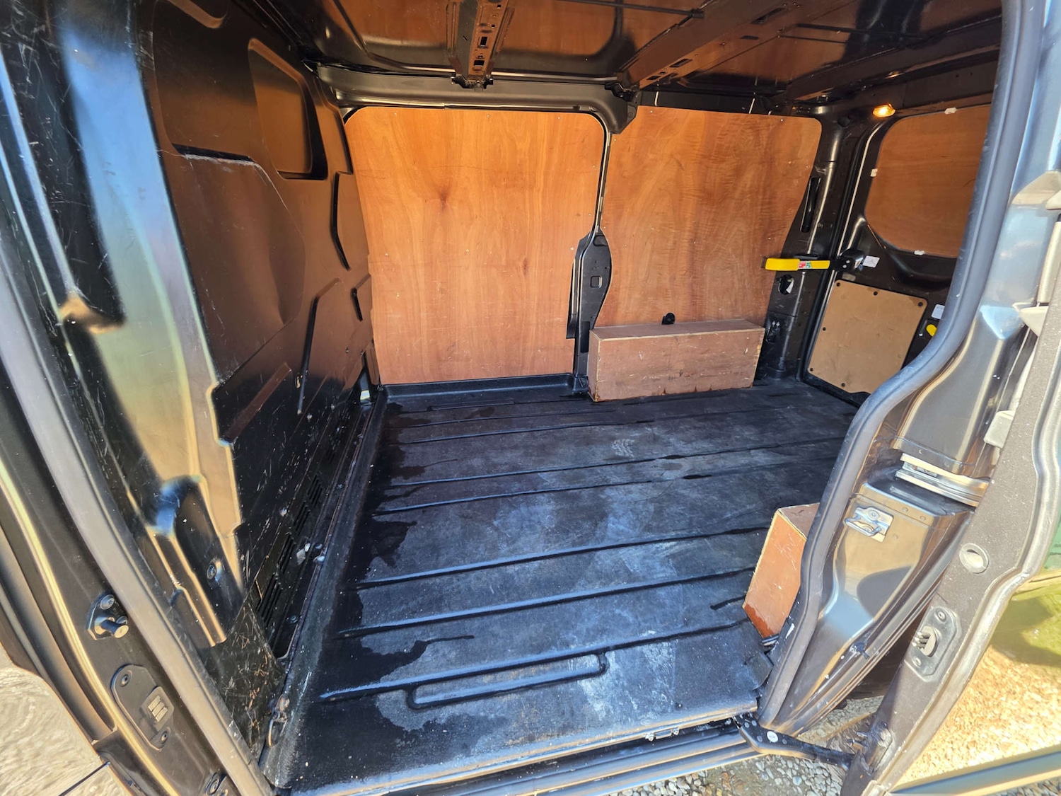 Used Ford Transit Custom 2015 for sale - 77934055: Photo 29