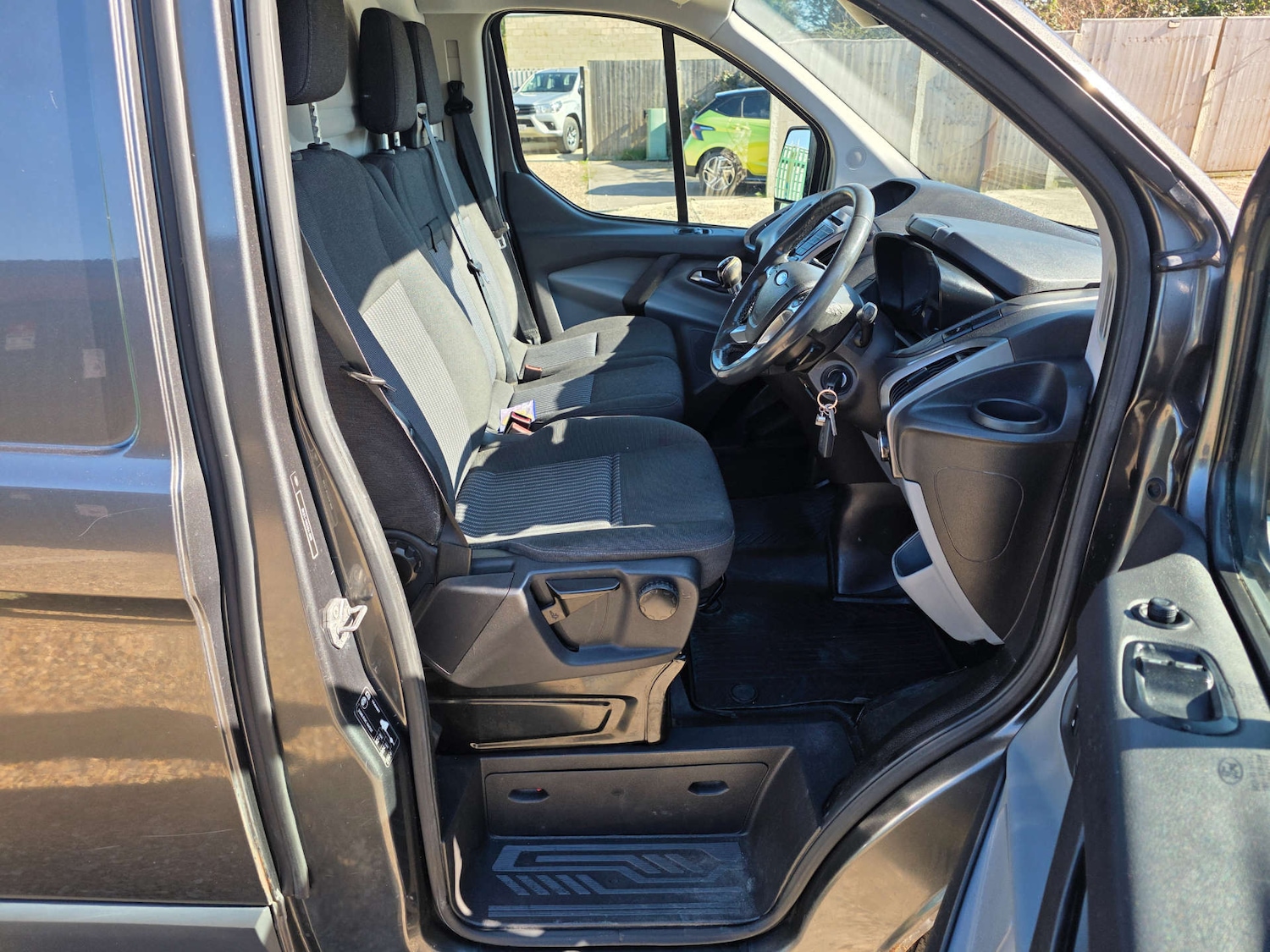 Used Ford Transit Custom 2015 for sale - 77934055: Photo 7