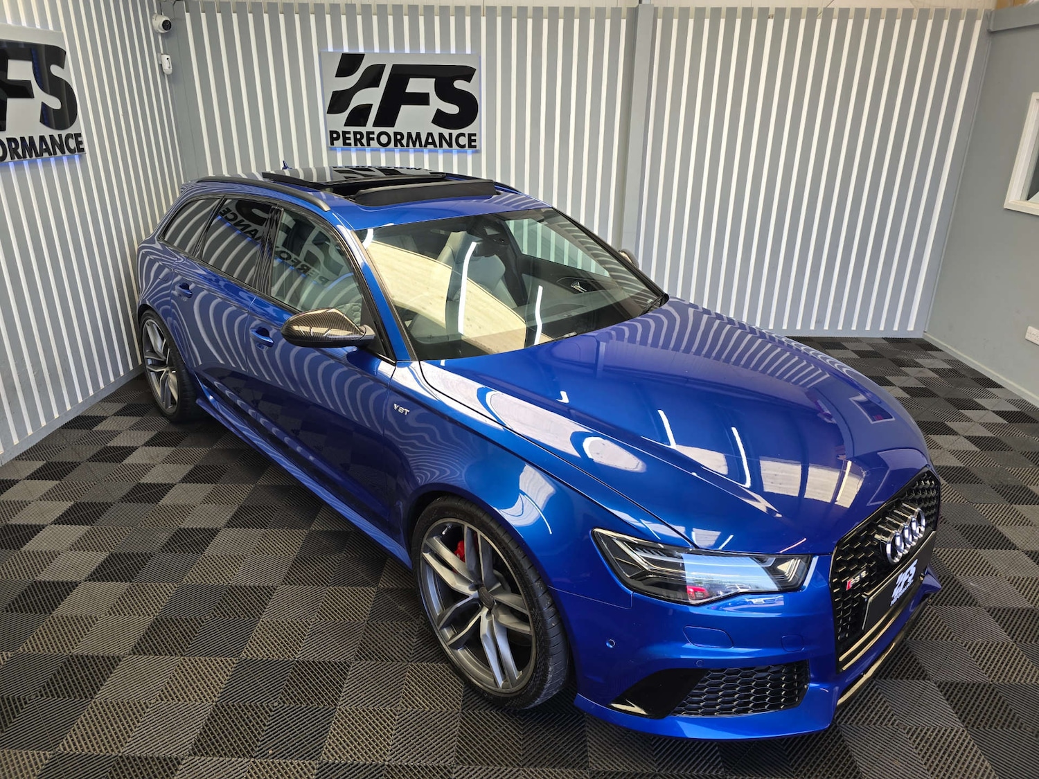 Used Audi RS6 2015 for sale - 76973922: Photo 12
