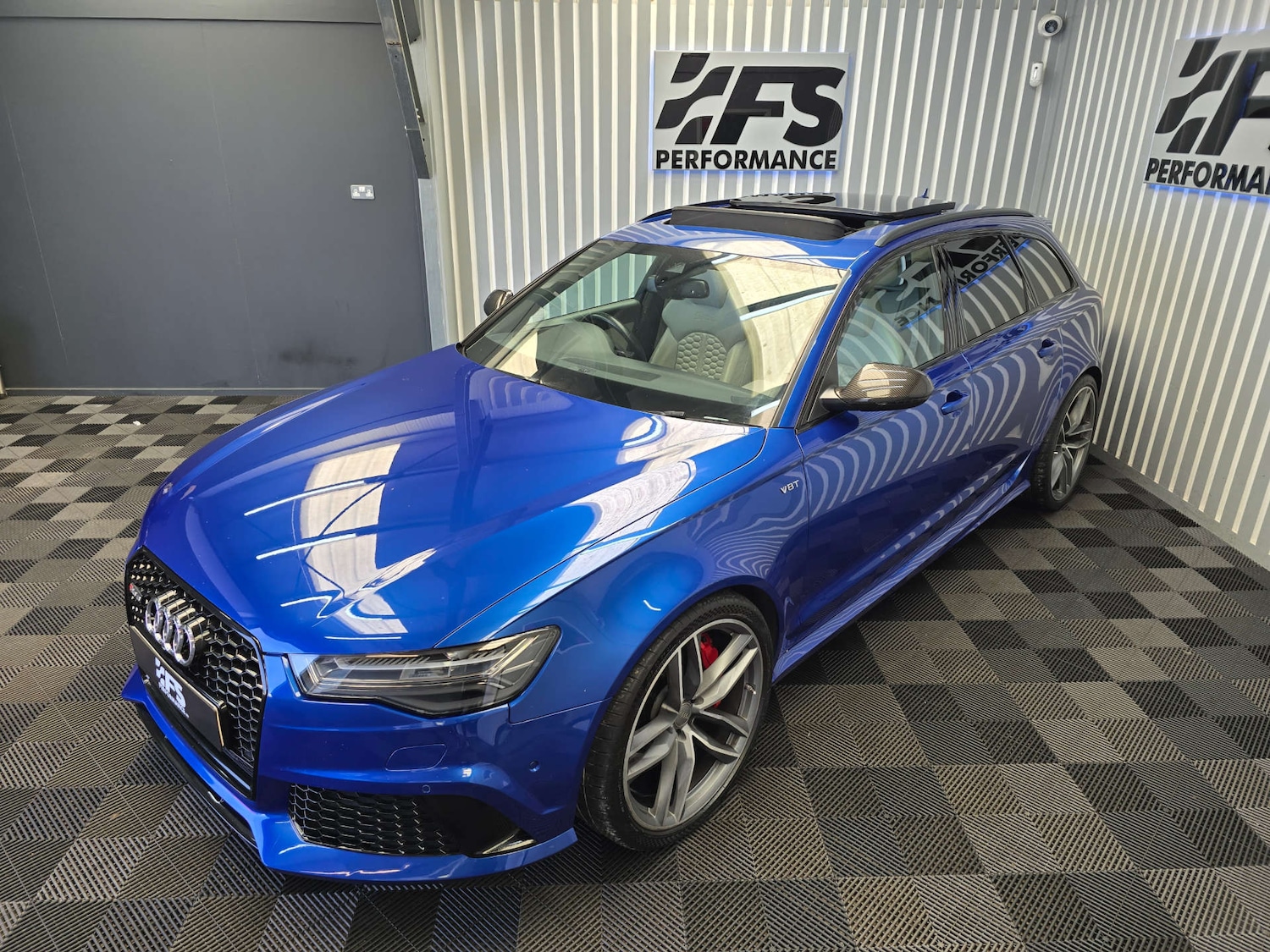 Used Audi RS6 2015 for sale - 76973922: Photo 14