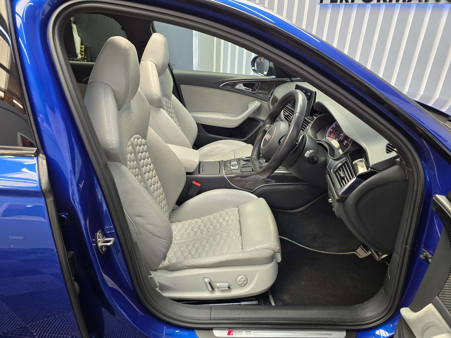 Used Audi RS6 2015 for sale - 76973922: Photo 19