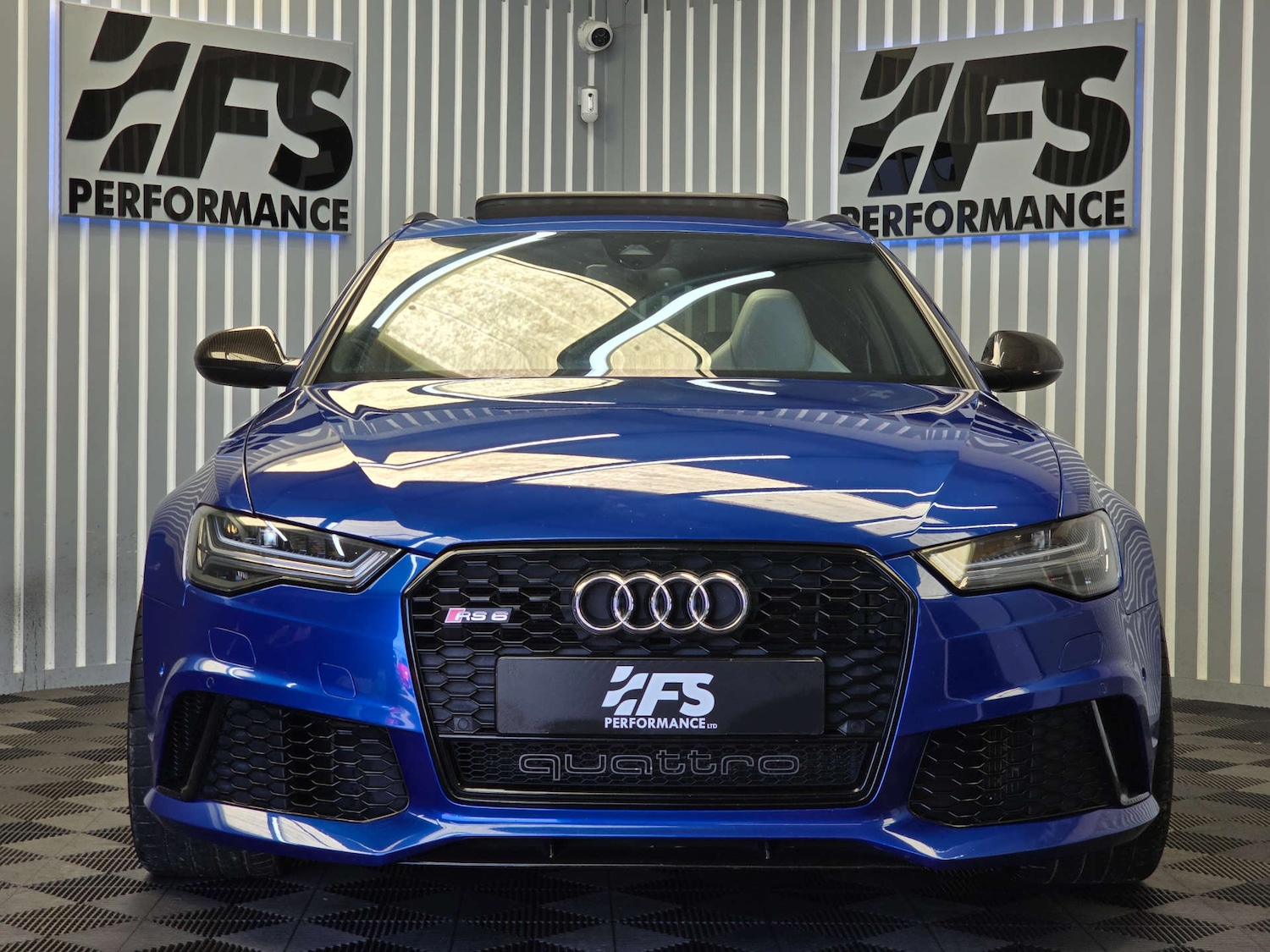 Used Audi RS6 2015 for sale - 76973922: Photo 2