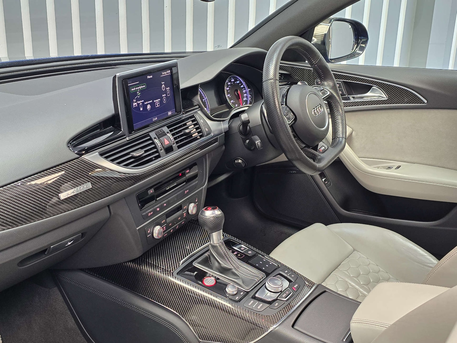 Used Audi RS6 2015 for sale - 76973922: Photo 8