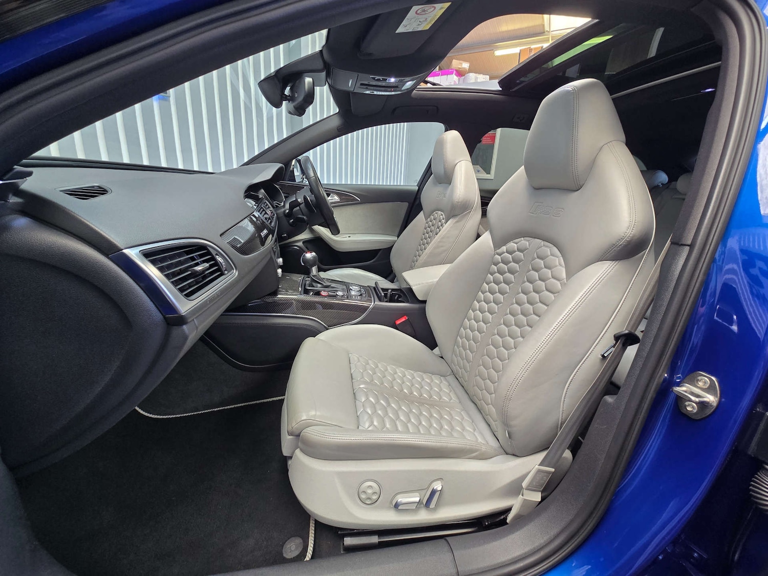 Used Audi RS6 2015 for sale - 76973922: Photo 9