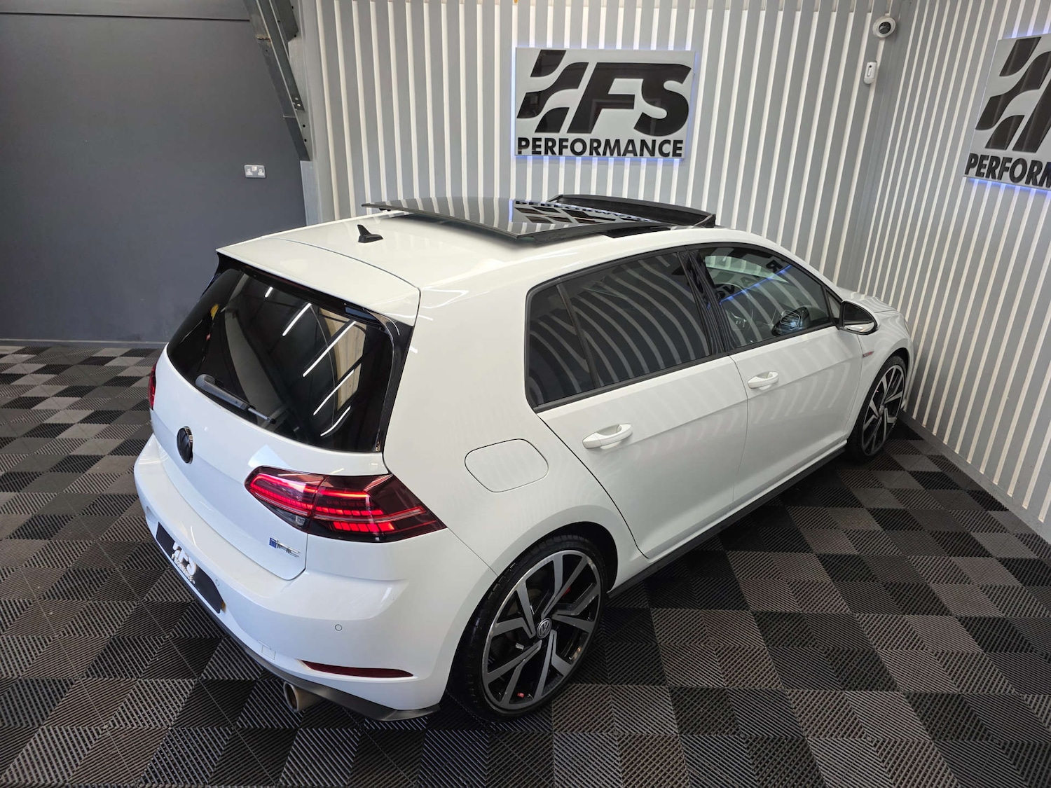 Used Volkswagen Golf 2018 for sale - 76601726: Photo 19