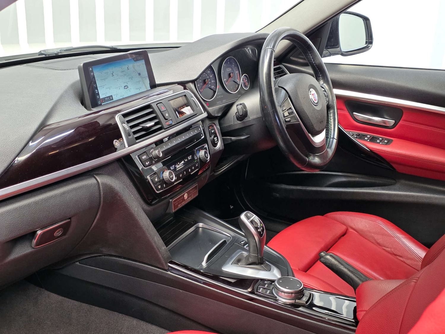 Used BMW Alpina 2016 for sale - 76601901: Photo 24