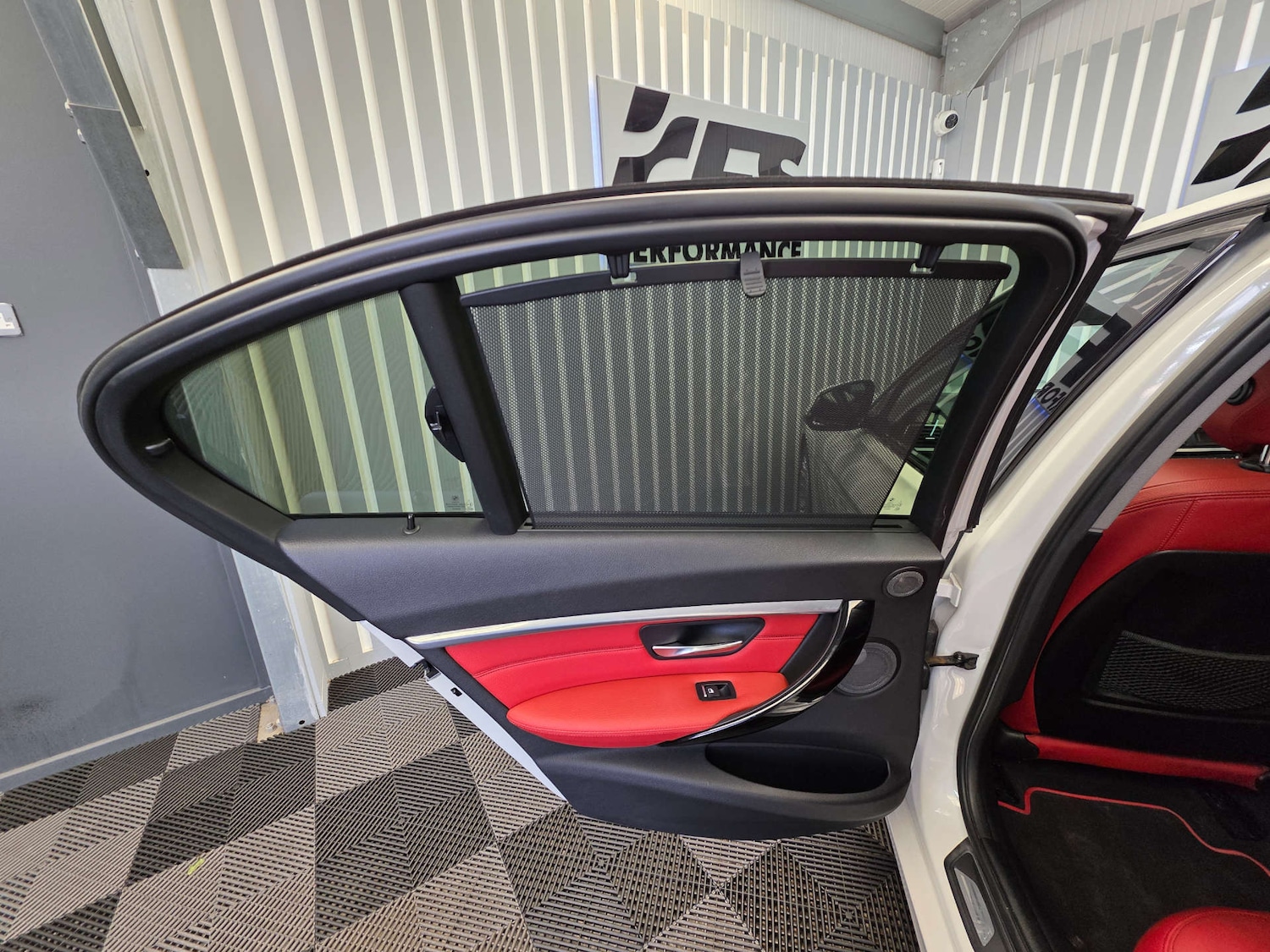 Used BMW Alpina 2016 for sale - 76601901: Photo 27