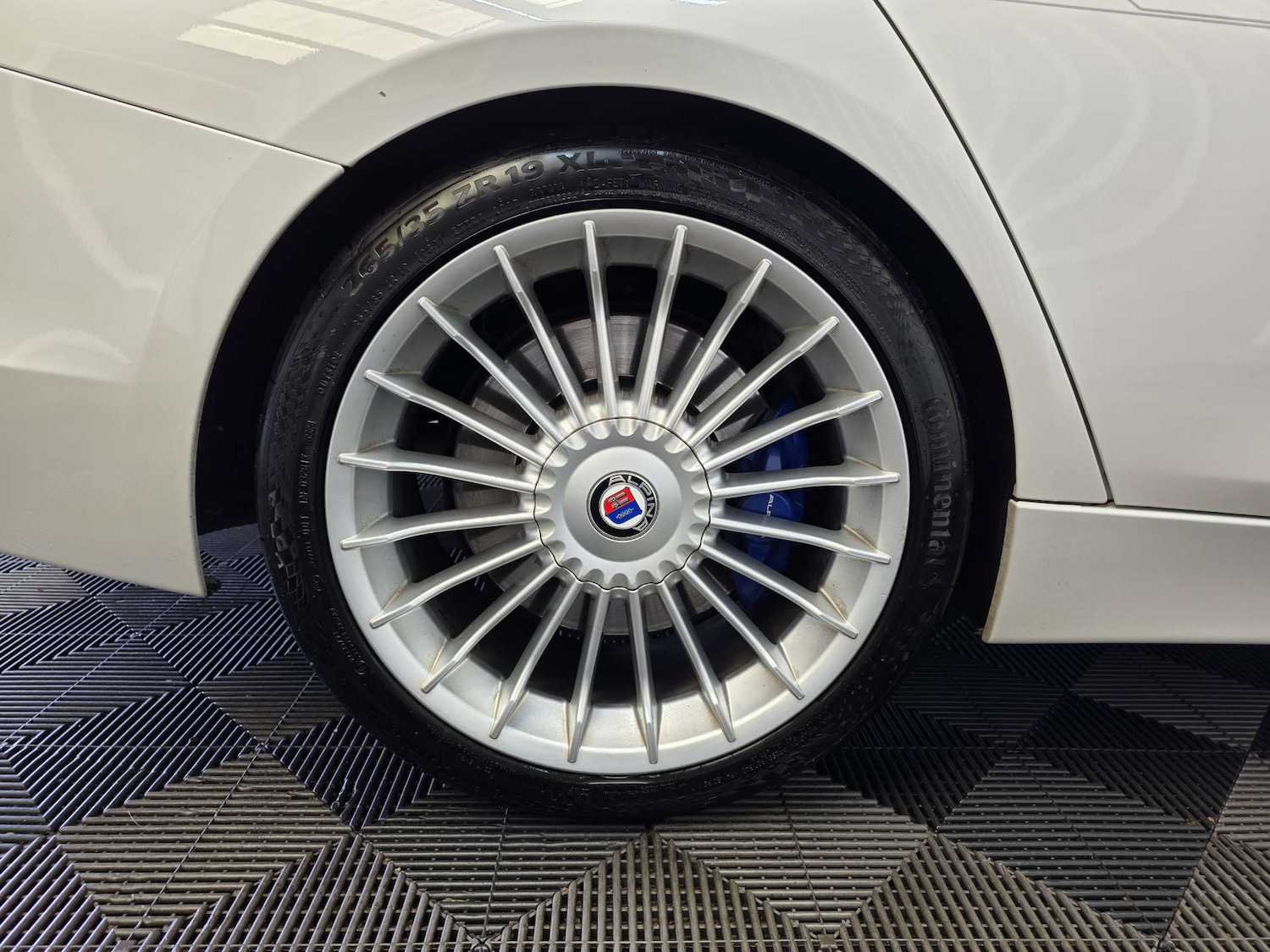 Used BMW Alpina 2016 for sale - 76601901: Photo 35