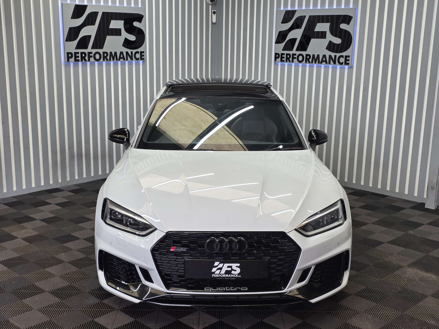 Used Audi RS5 2019 for sale - 77647617: Photo 41