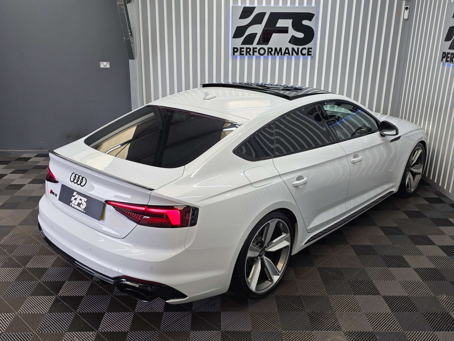Used Audi RS5 2019 for sale - 77647617: Photo 45