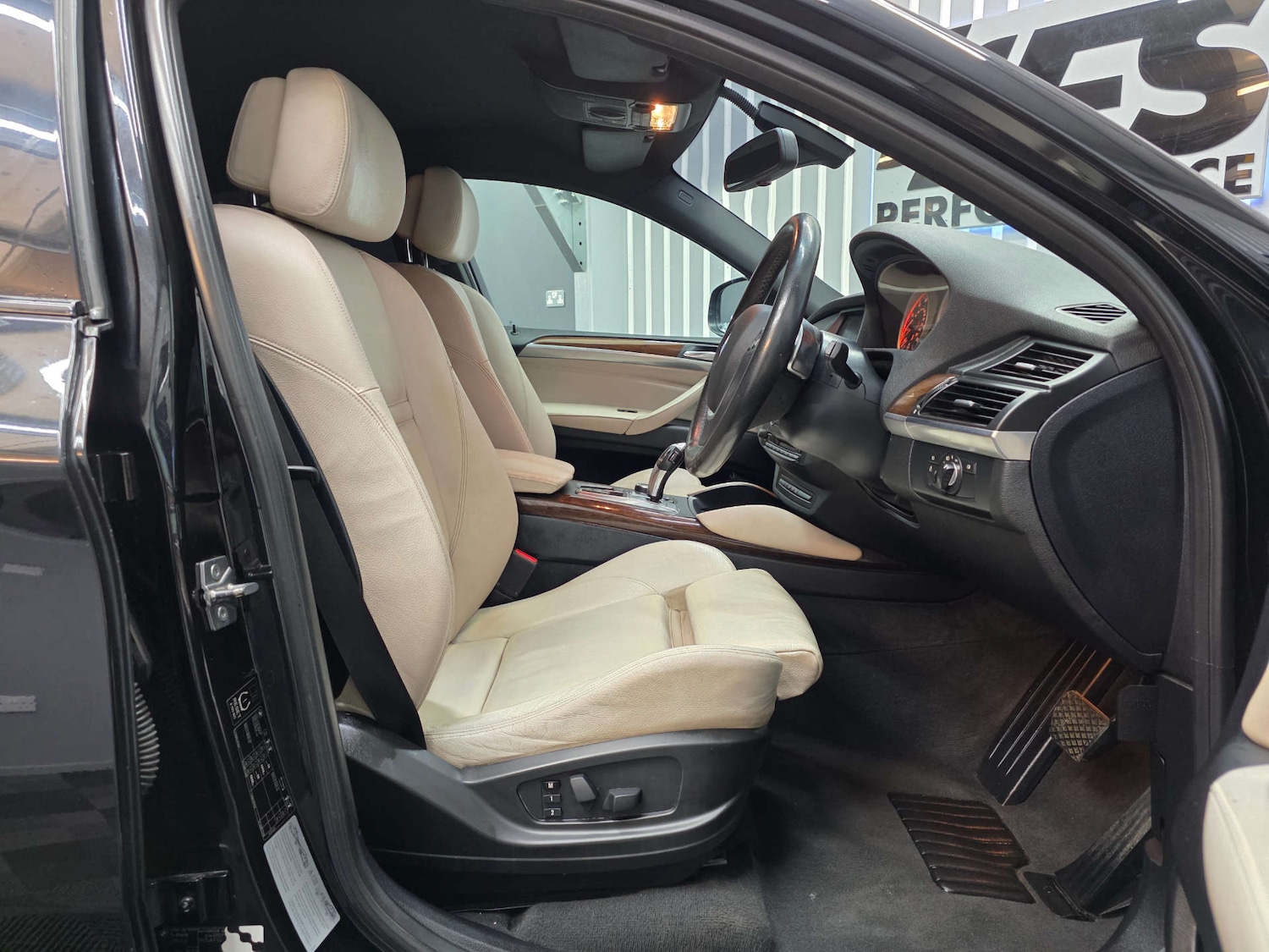 Used BMW X6 2009 for sale - 76536212: Photo 37