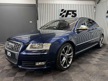 Used Audi S8 2009 for sale - 77715650: Photo