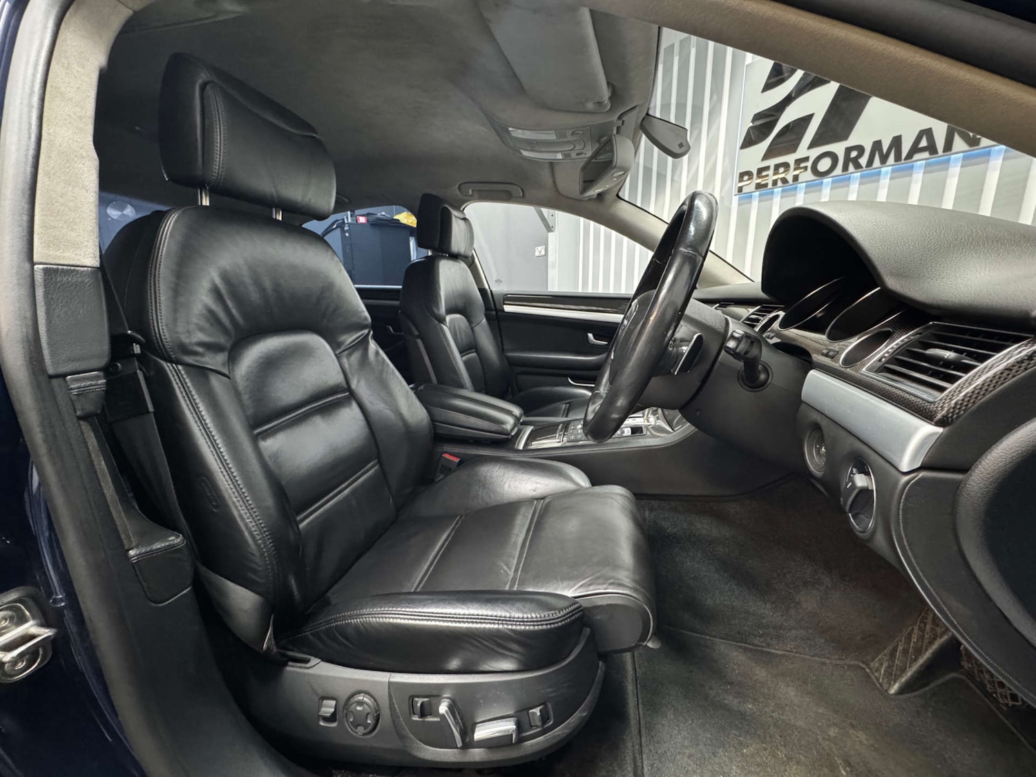 Used Audi A8 2009 for sale - 77715650: Photo 7