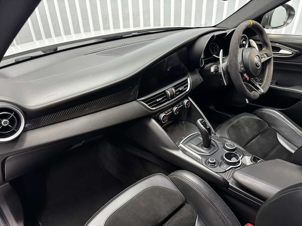 Used Alfa Romeo Giulia 2017 for sale - 76345032: Photo 24