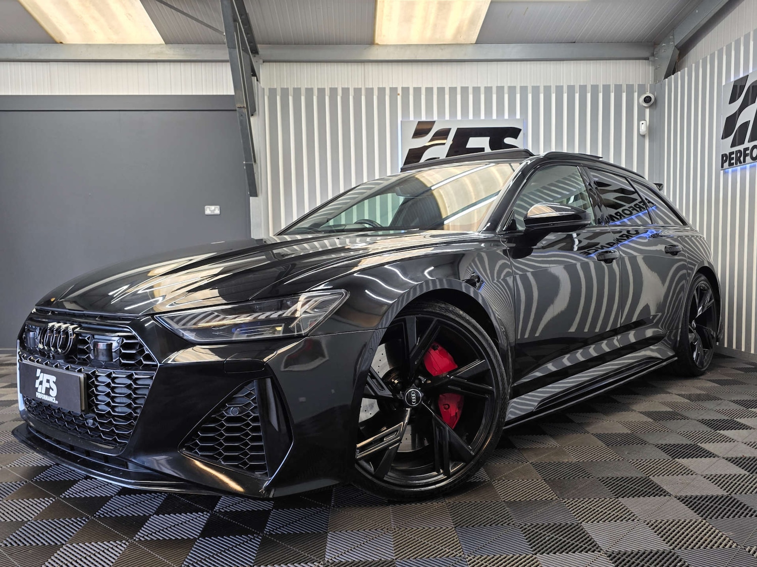 Used Audi RS6 2020 for sale - 76571364: Photo 3