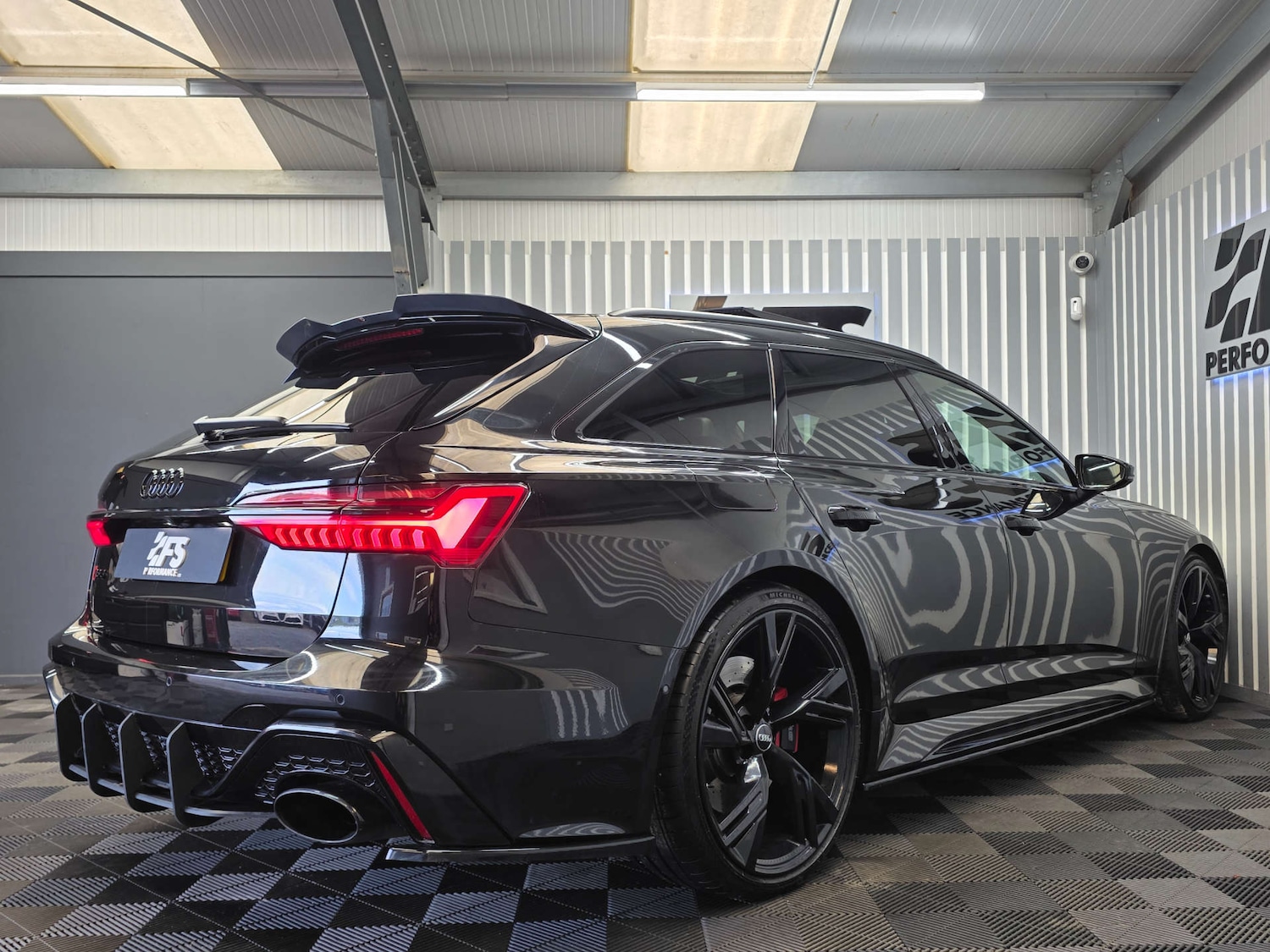 Used Audi RS6 2020 for sale - 76571364: Photo 6