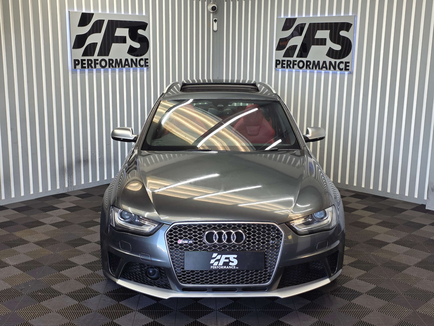 Used Audi RS4 2014 for sale - 77437610: Photo 17