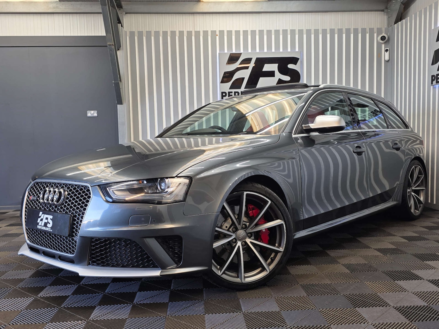 Used Audi RS4 2014 for sale - 77437610: Photo 3