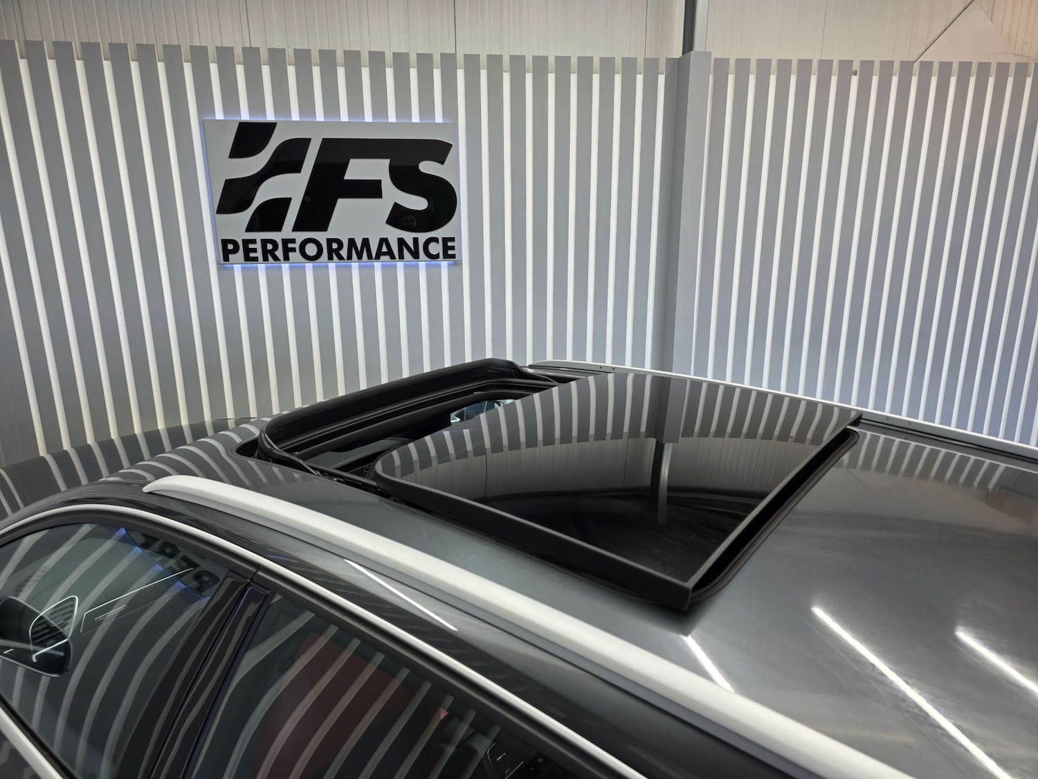 Used Audi RS4 2014 for sale - 77437610: Photo 31