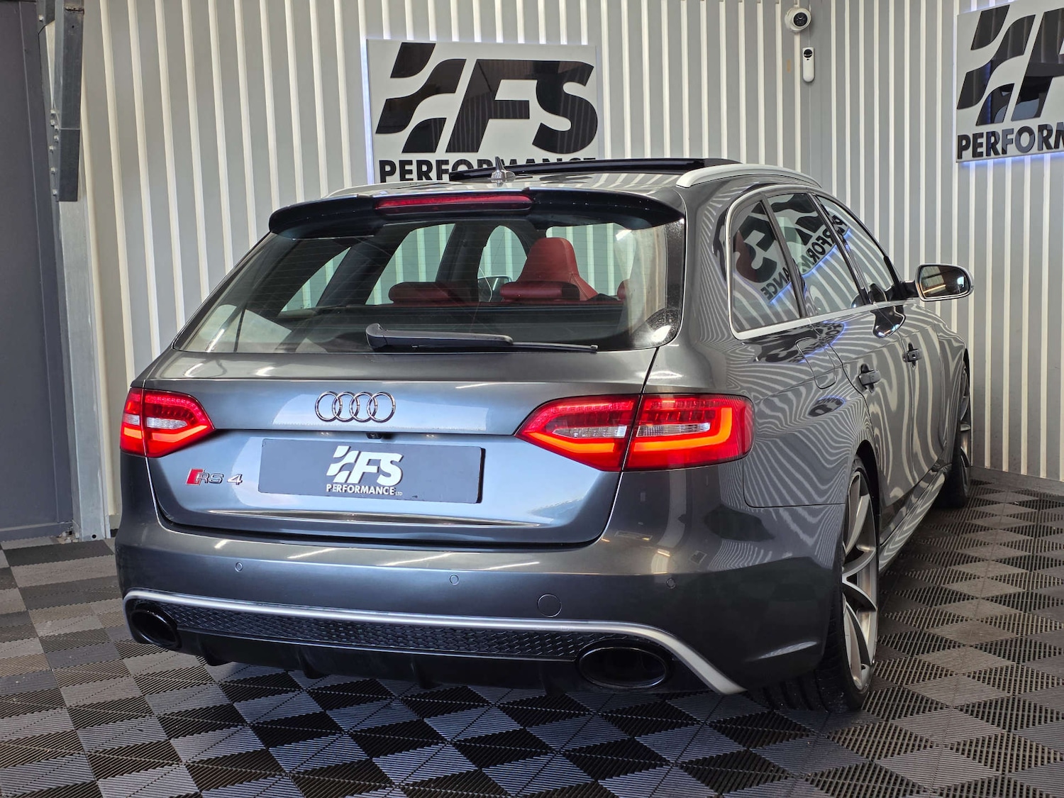 Used Audi RS4 2014 for sale - 77437610: Photo 40