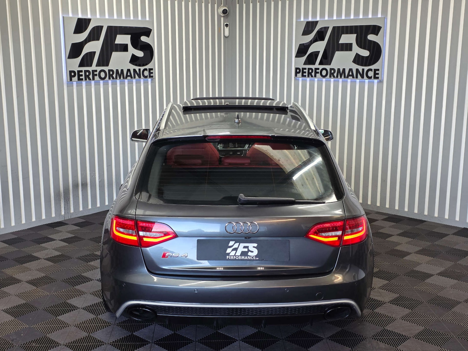 Used Audi RS4 2014 for sale - 77437610: Photo 45