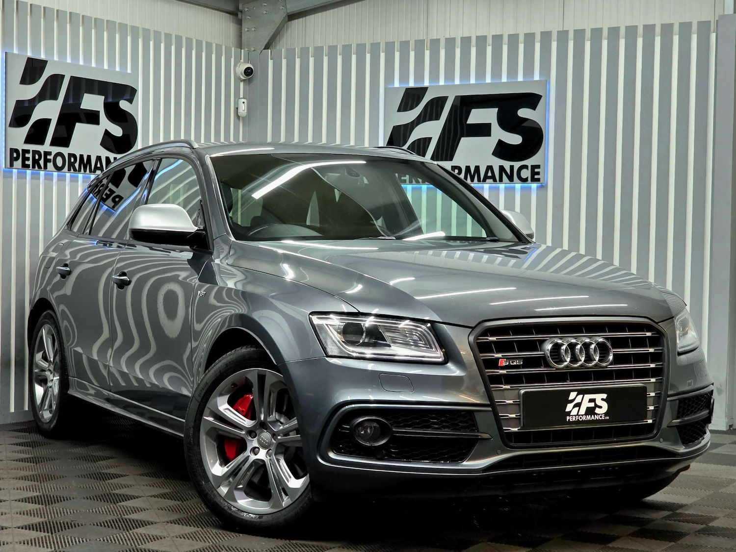 Used Audi SQ5 2015 for sale - 76698001: Photo 1