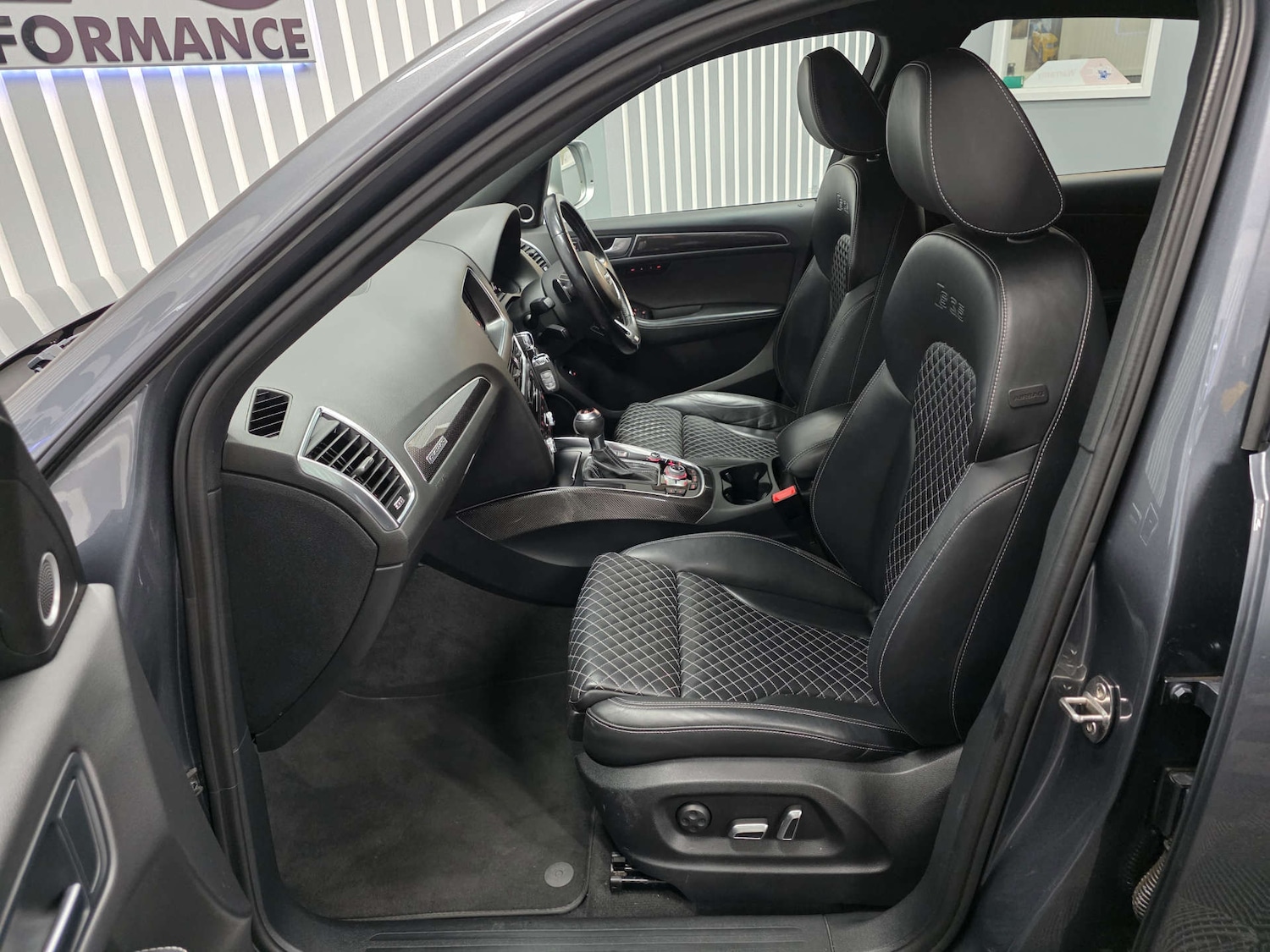 Used Audi SQ5 2015 for sale - 76698001: Photo 21