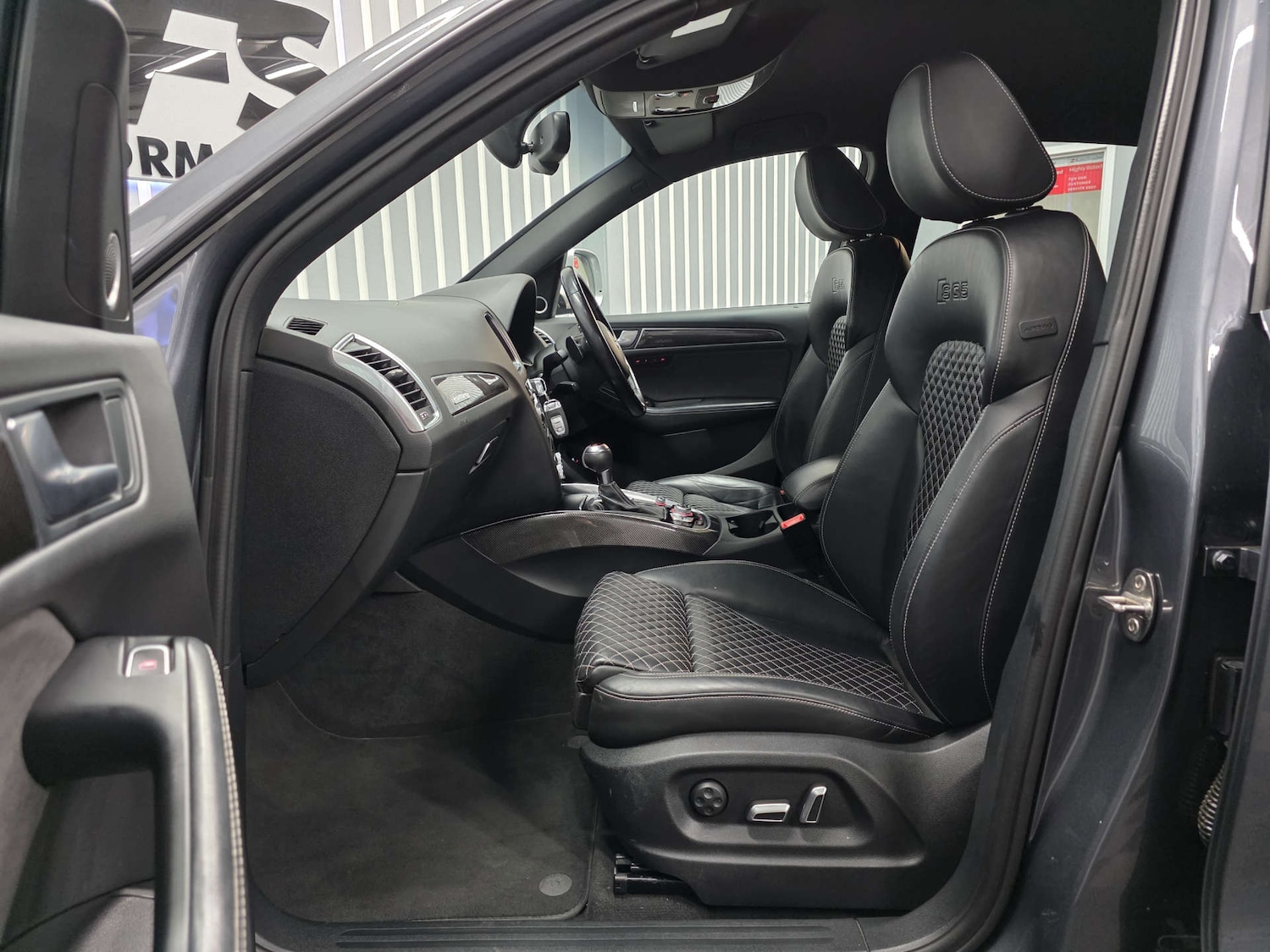 Used Audi SQ5 2015 for sale - 76698001: Photo 34