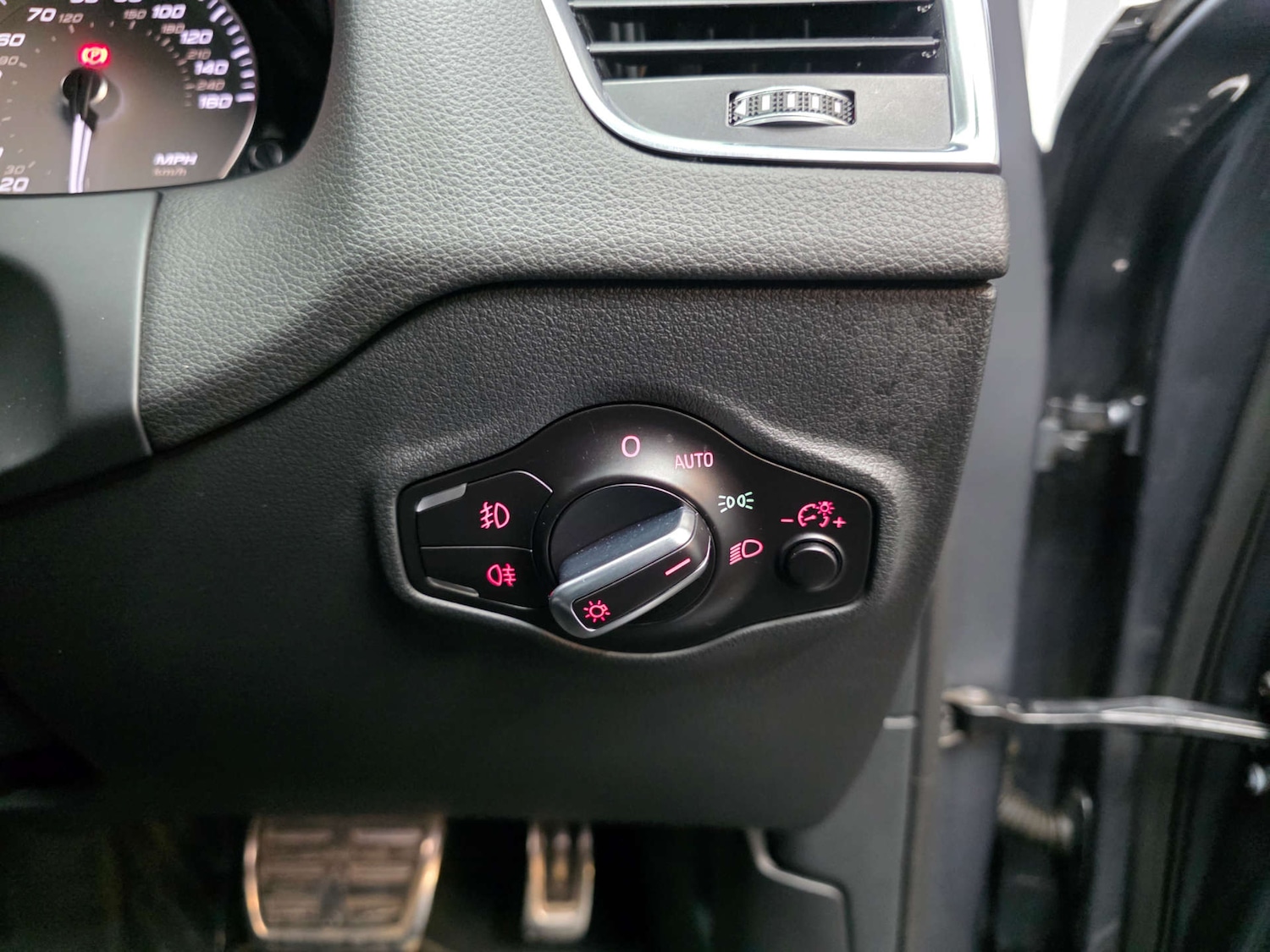 Used Audi SQ5 2015 for sale - 76698001: Photo 43