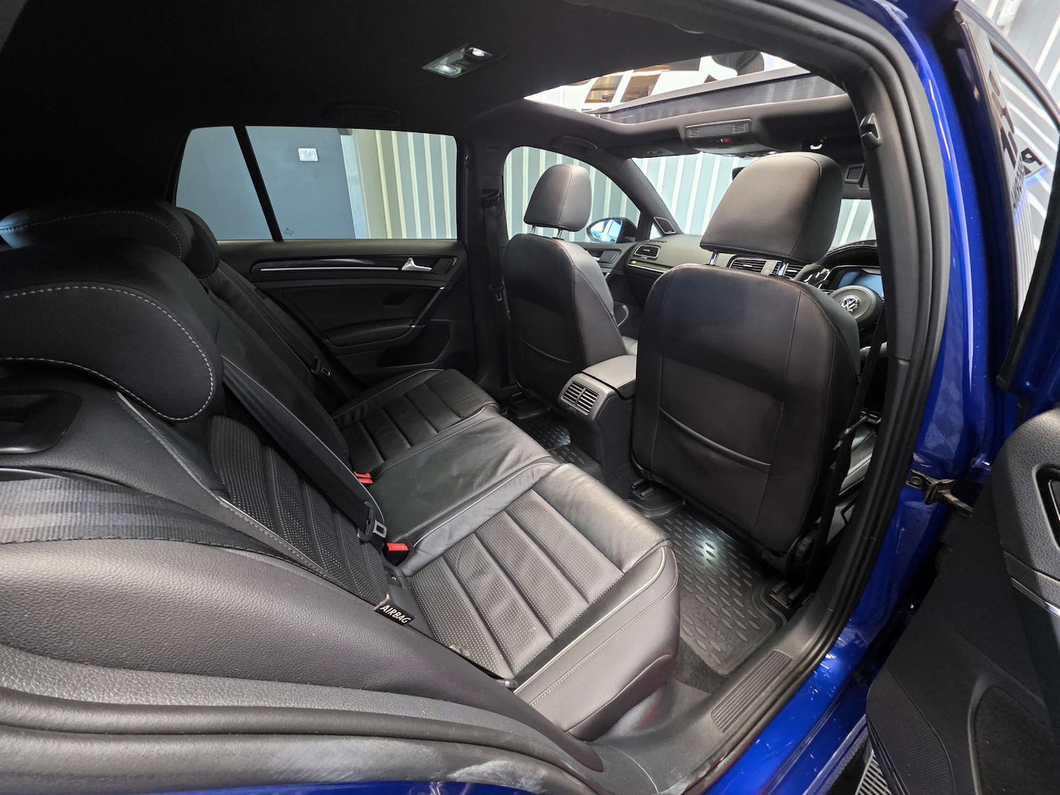 Used Volkswagen Golf 2019 for sale - 76911449: Photo 21