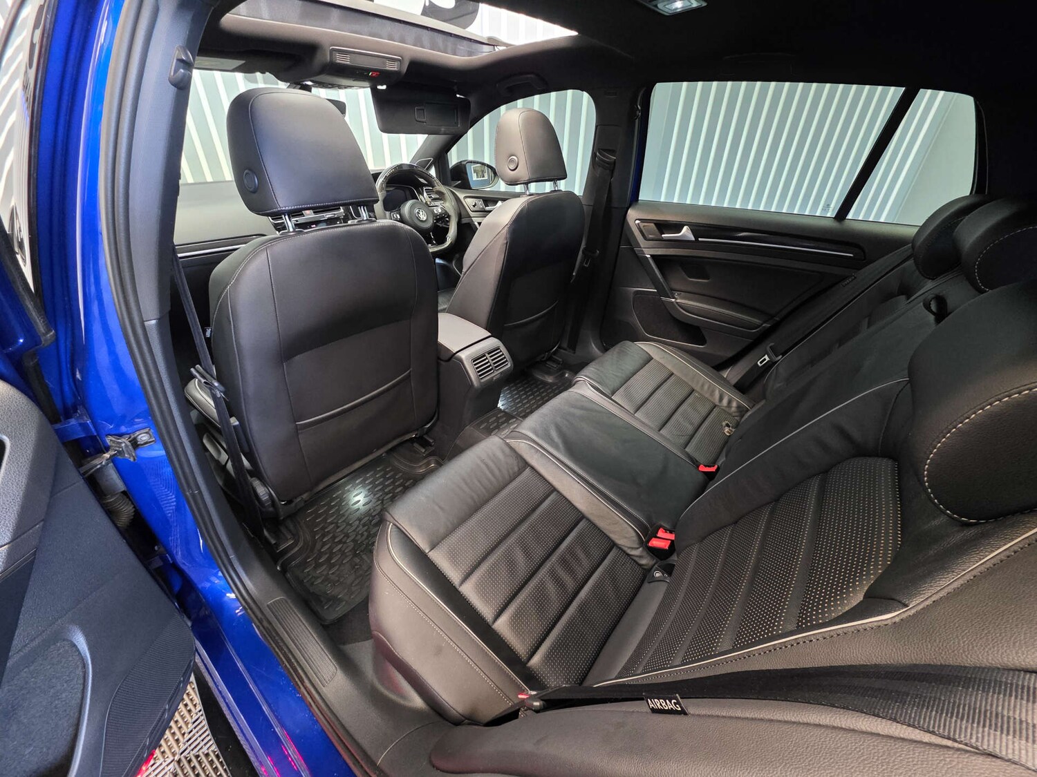 Used Volkswagen Golf 2019 for sale - 76911449: Photo 25