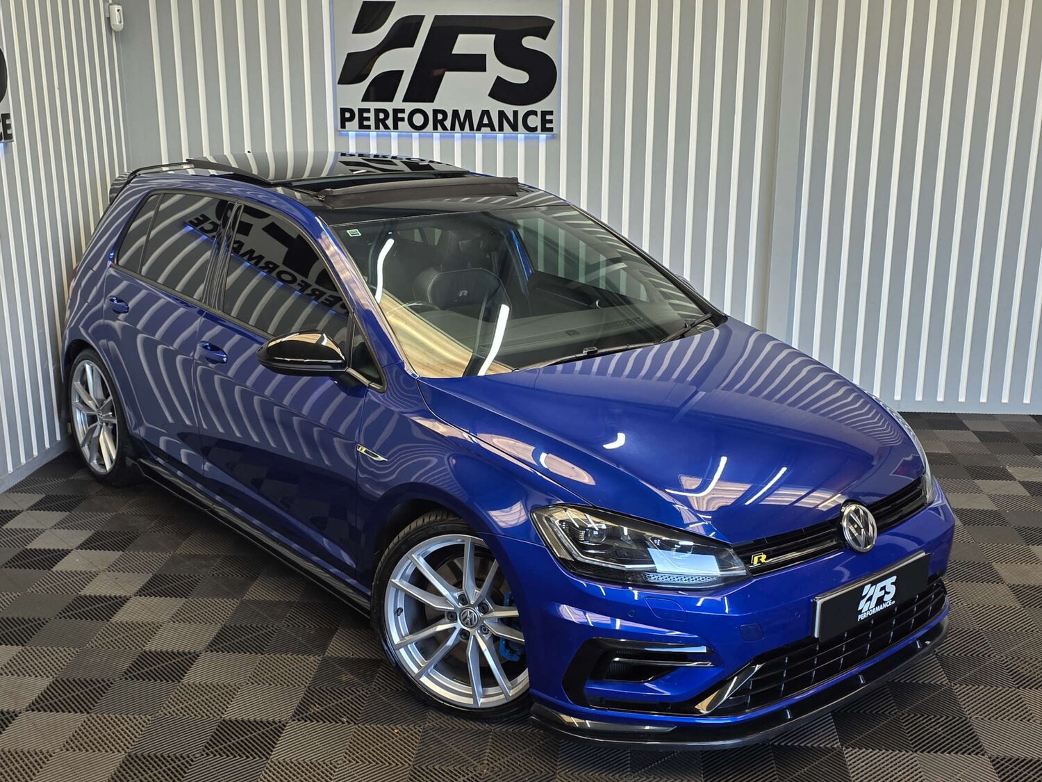 Used Volkswagen Golf 2019 for sale - 76911449: Photo 44