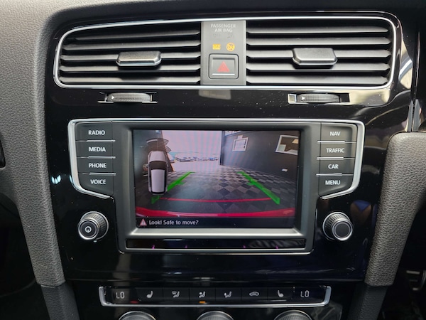 Used Volkswagen Golf 2015 for sale - 75639951: Photo 11