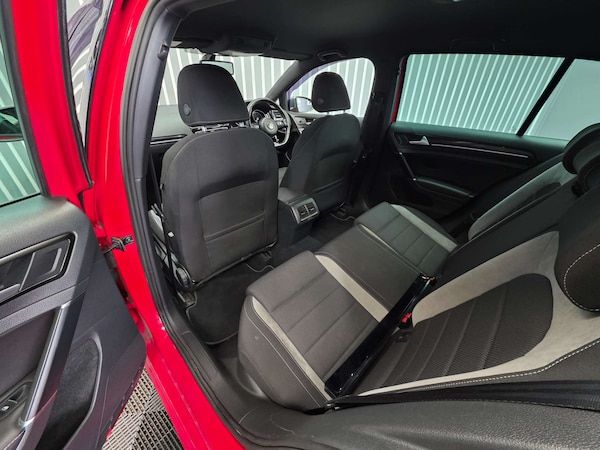 Used Volkswagen Golf 2015 for sale - 75639951: Photo 23