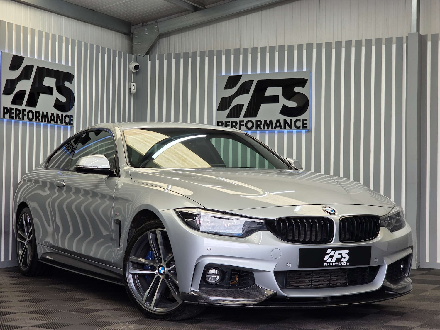 Used BMW 4 Series 2018 for sale - 76331485: Photo 1