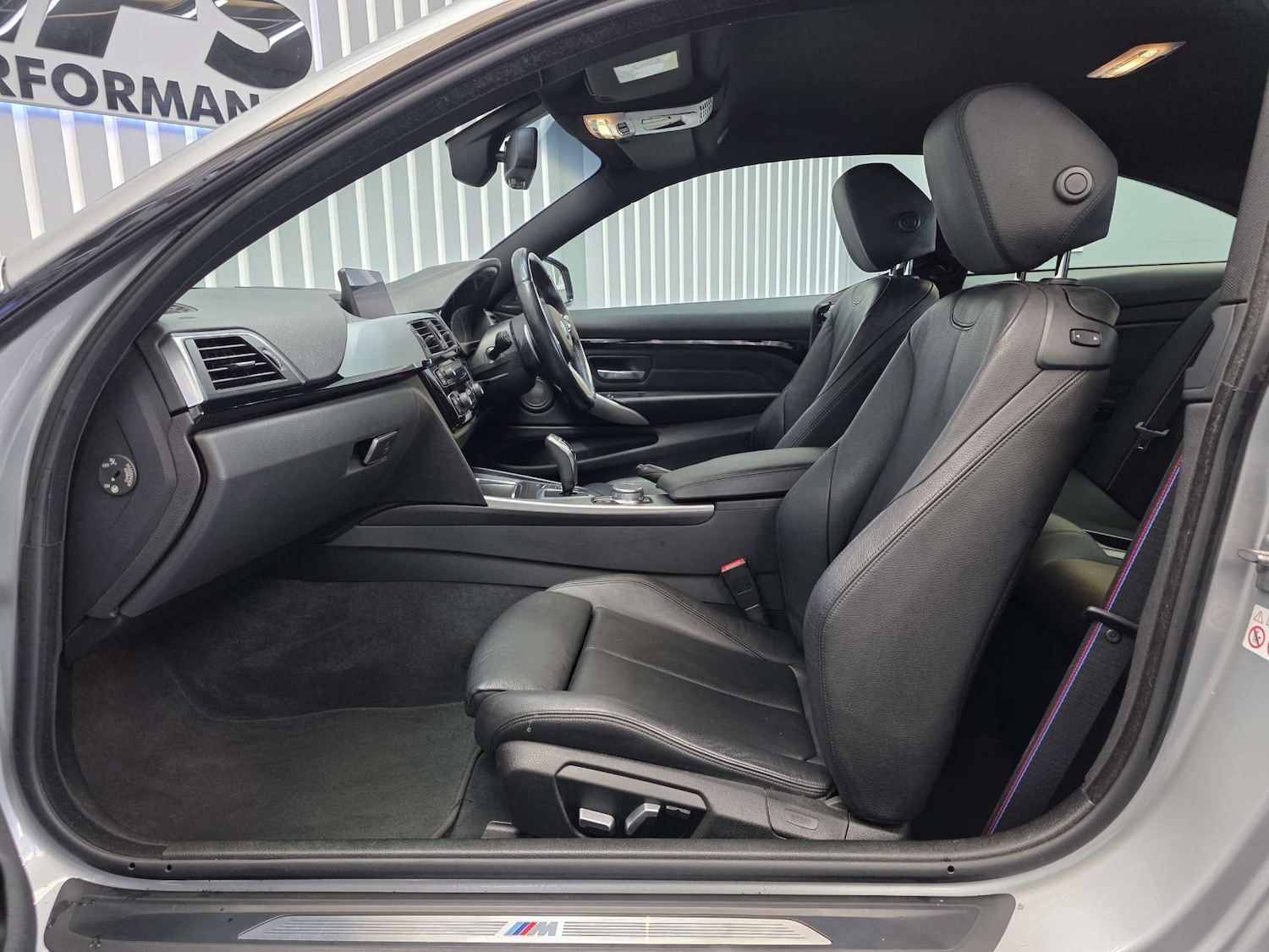Used BMW 4 Series 2018 for sale - 76331485: Photo 40