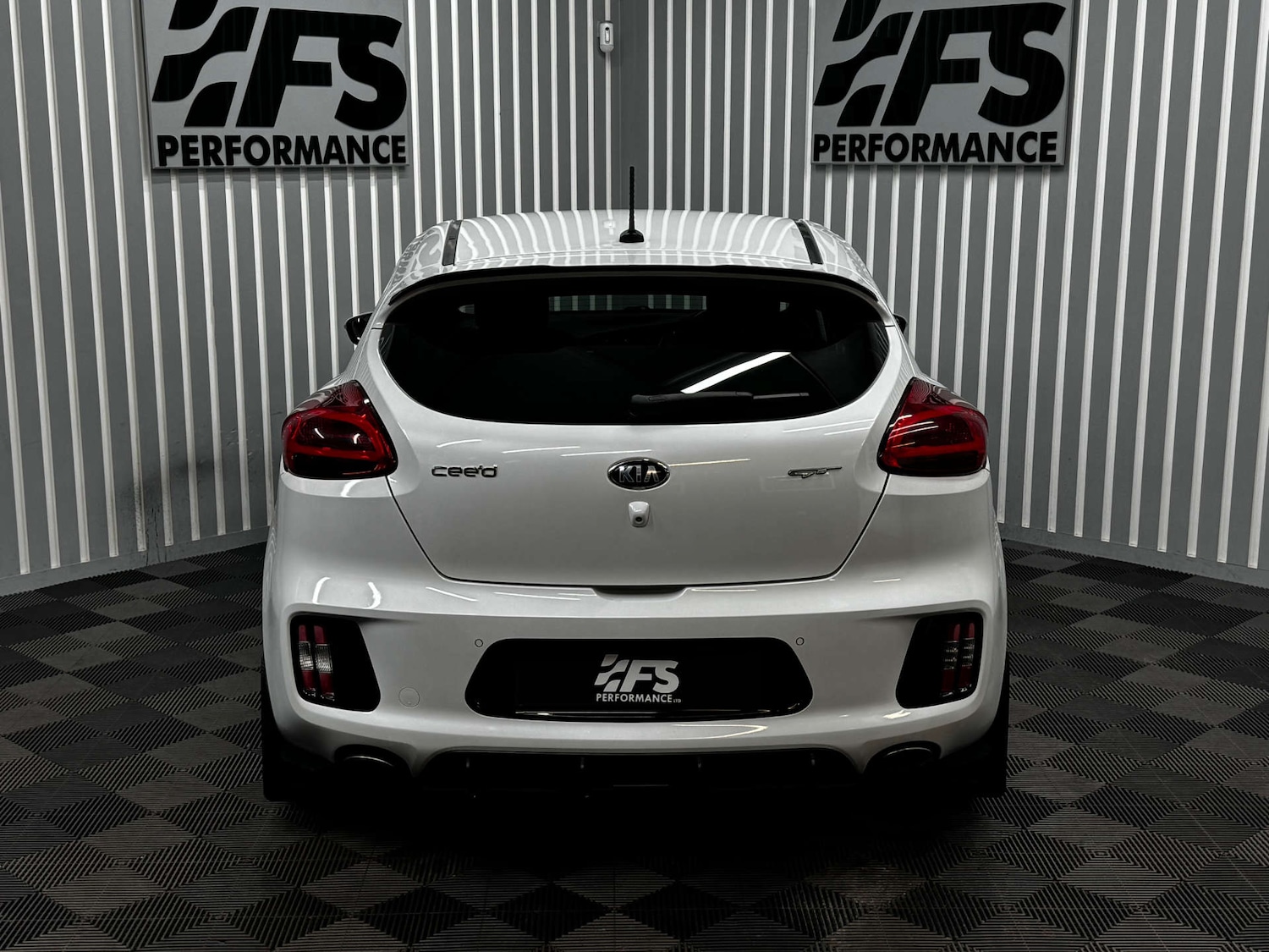 Used Kia Pro Ceed 2015 for sale - 77161964: Photo 4