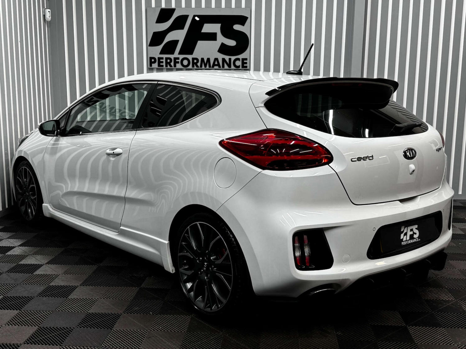 Used Kia Pro Ceed 2015 for sale - 77161964: Photo 5