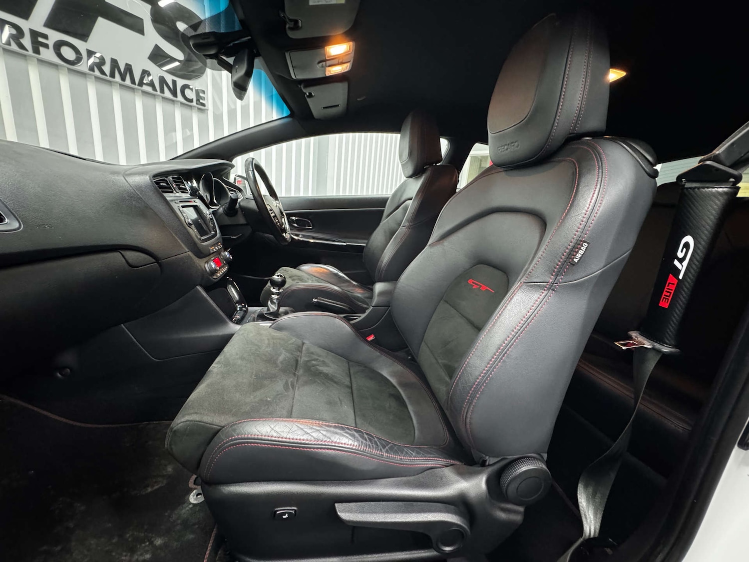 Used Kia Pro Ceed 2015 for sale - 77161964: Photo 8