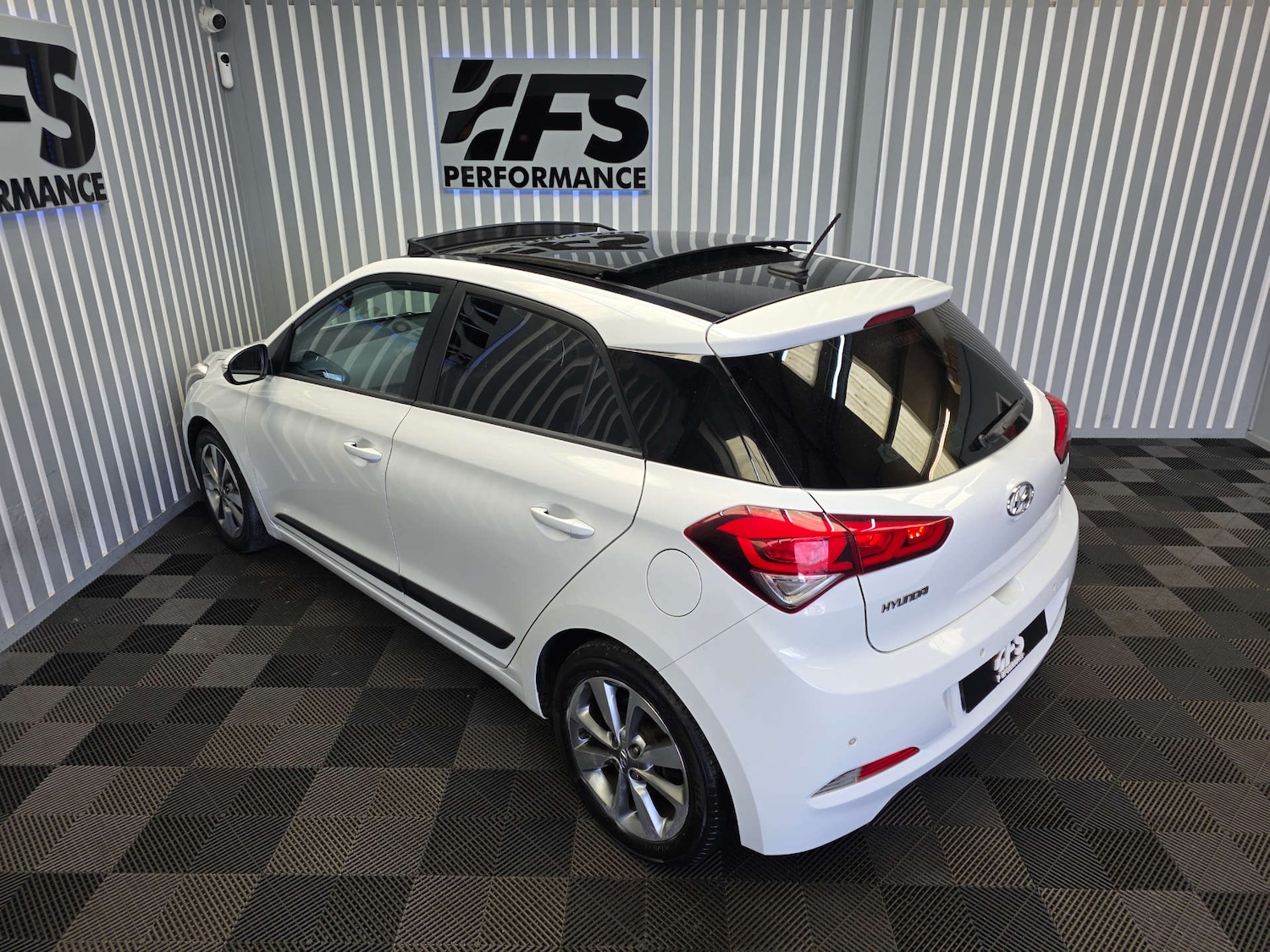 Used Hyundai i20 2015 for sale - 78080662: Photo 15