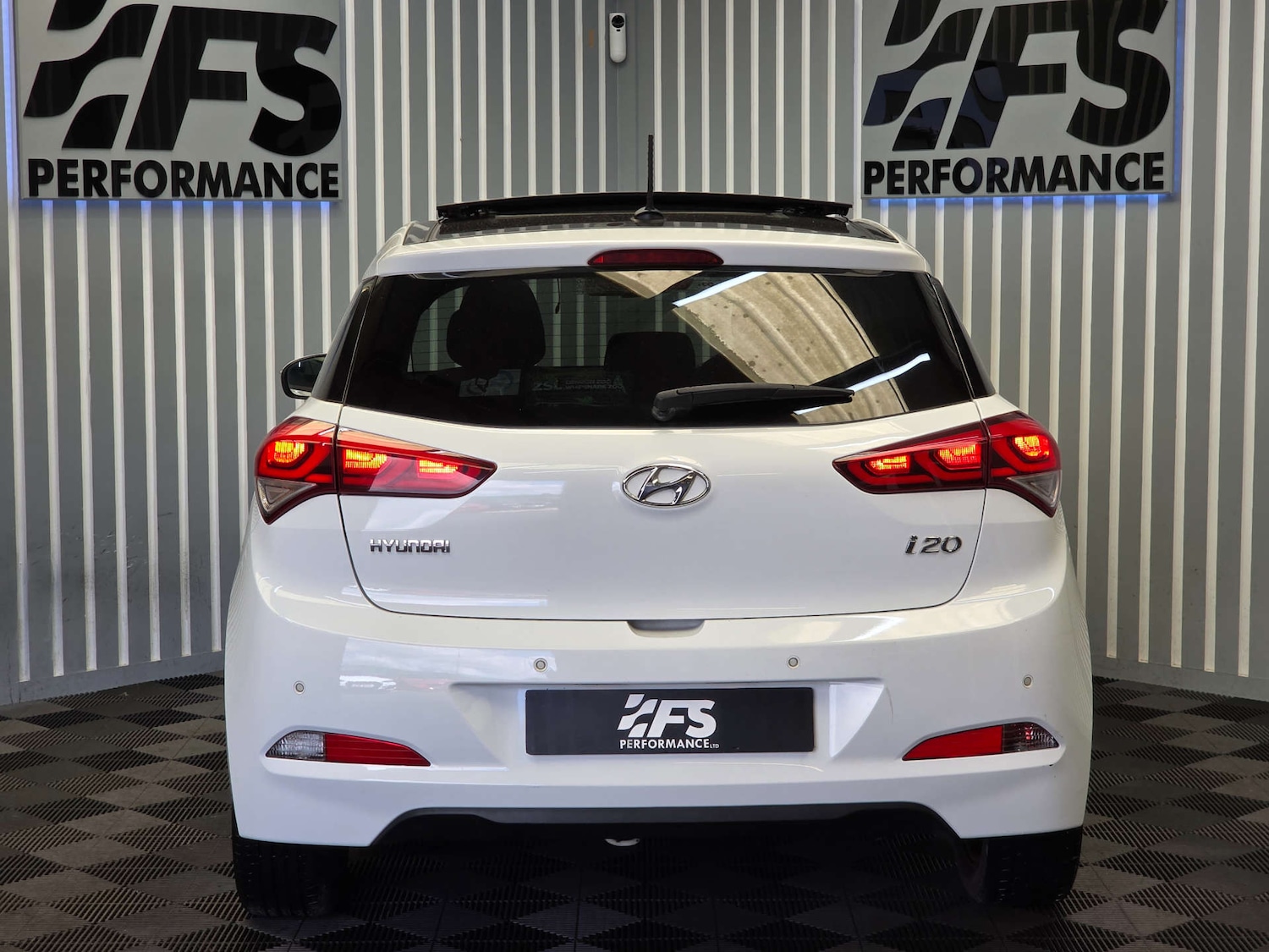 Used Hyundai i20 2015 for sale - 78080662: Photo 30