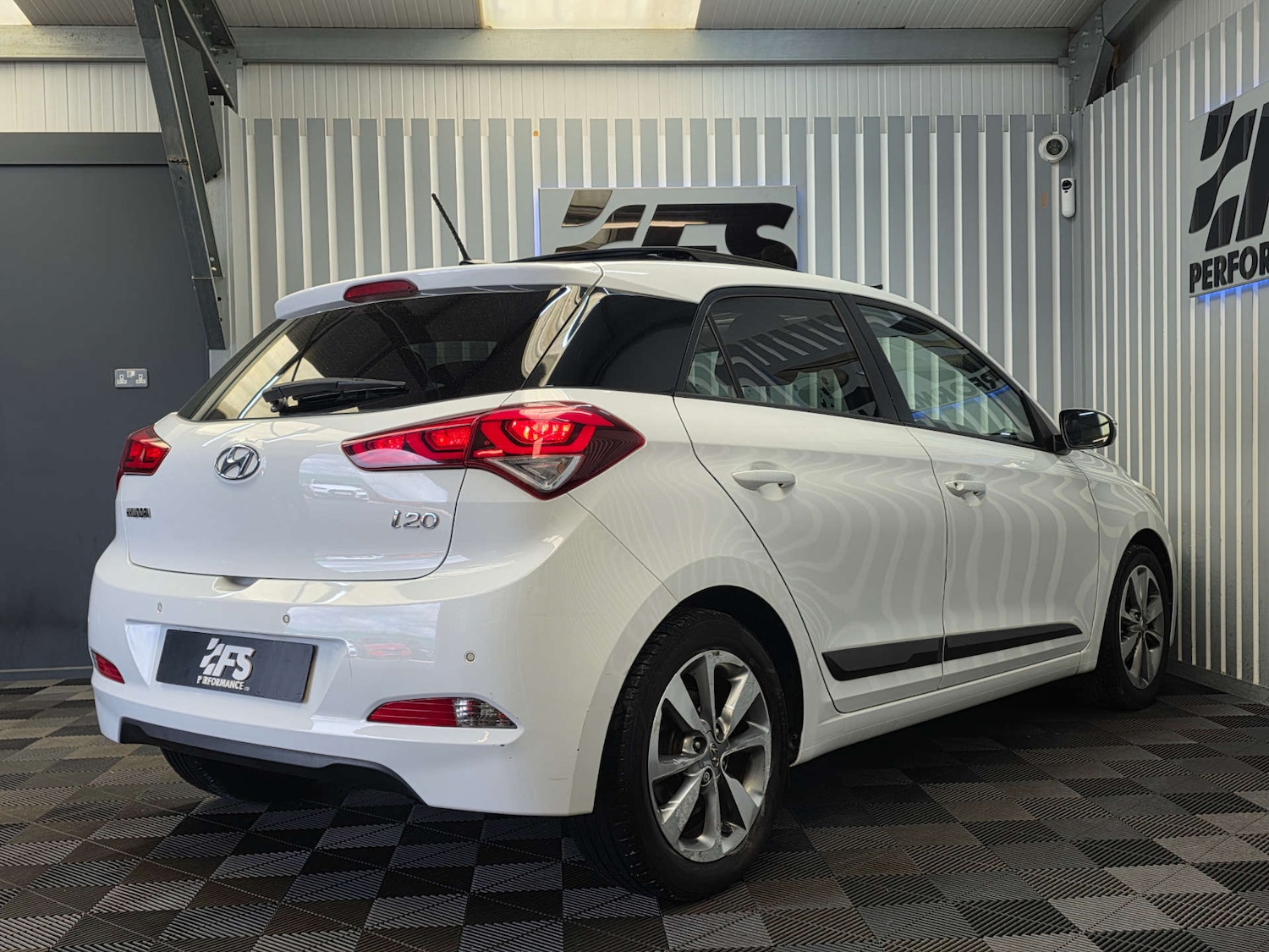 Used Hyundai i20 2015 for sale - 78080662: Photo 6