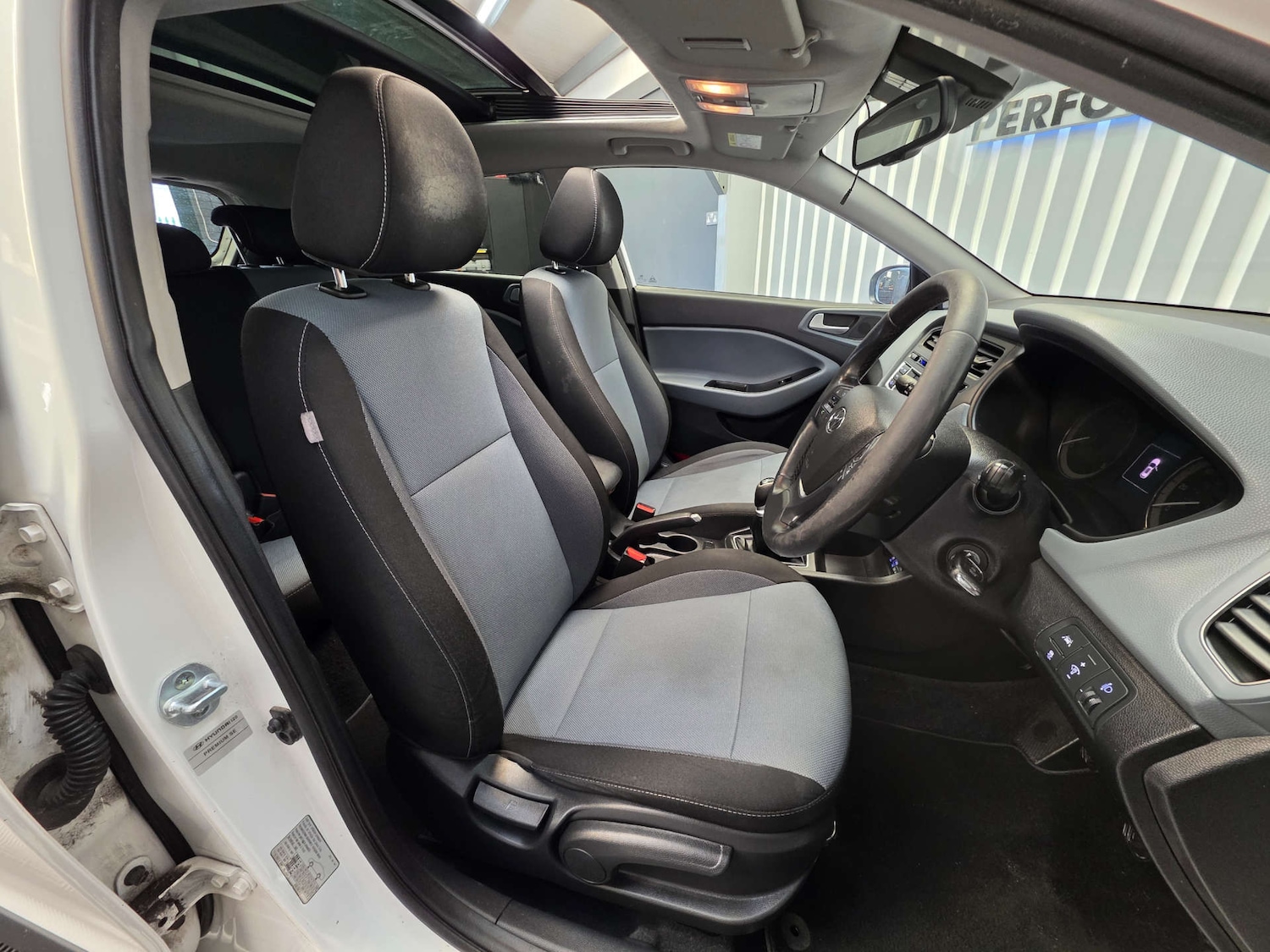 Used Hyundai i20 2015 for sale - 78080662: Photo 7