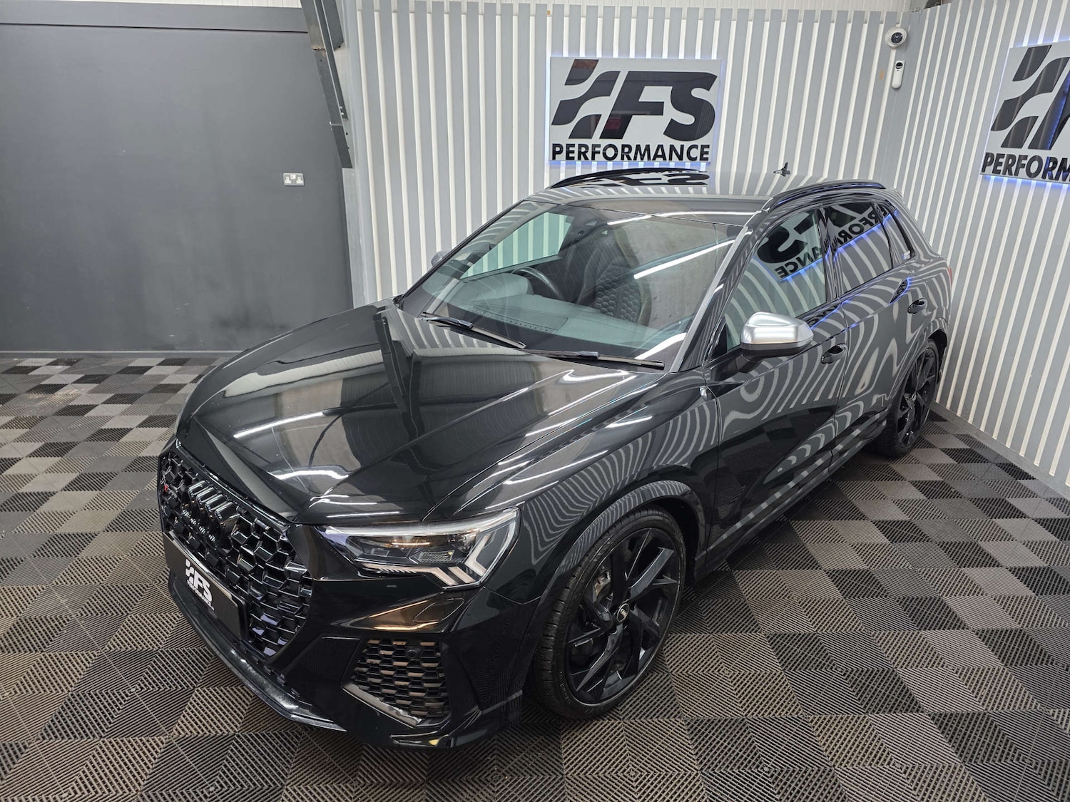 Used Audi RS Q3 2020 for sale - 77452435: Photo 15