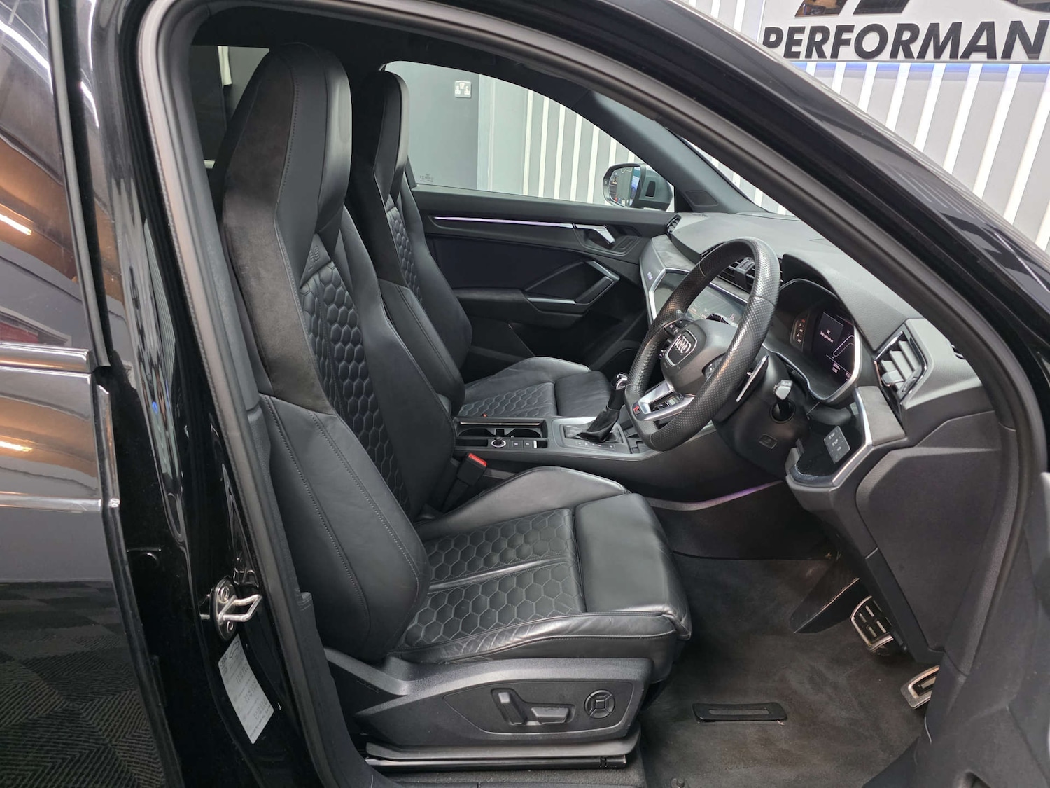 Used Audi RS Q3 2020 for sale - 77452435: Photo 20