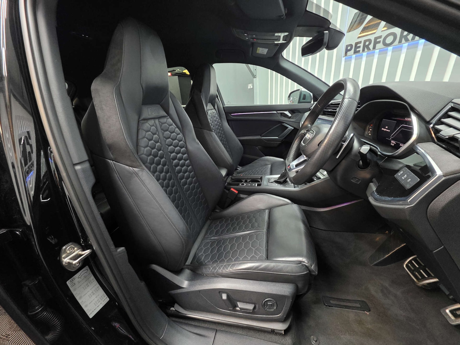 Used Audi RS Q3 2020 for sale - 77452435: Photo 4