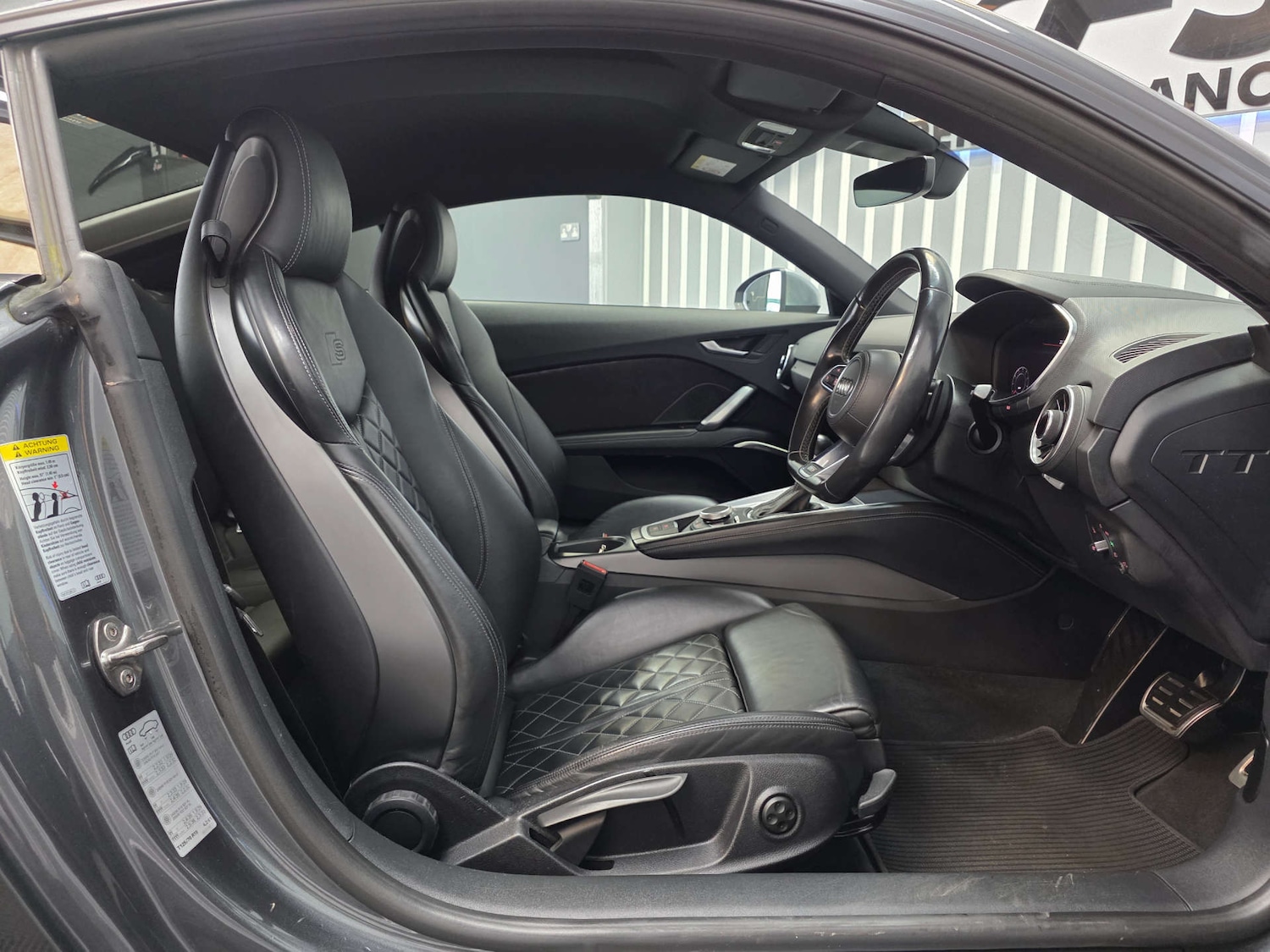 Used Audi TTS 2017 for sale - 77647614: Photo 36