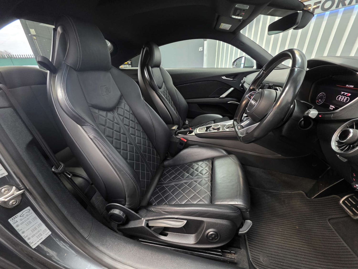 Used Audi TTS 2017 for sale - 77647614: Photo 7