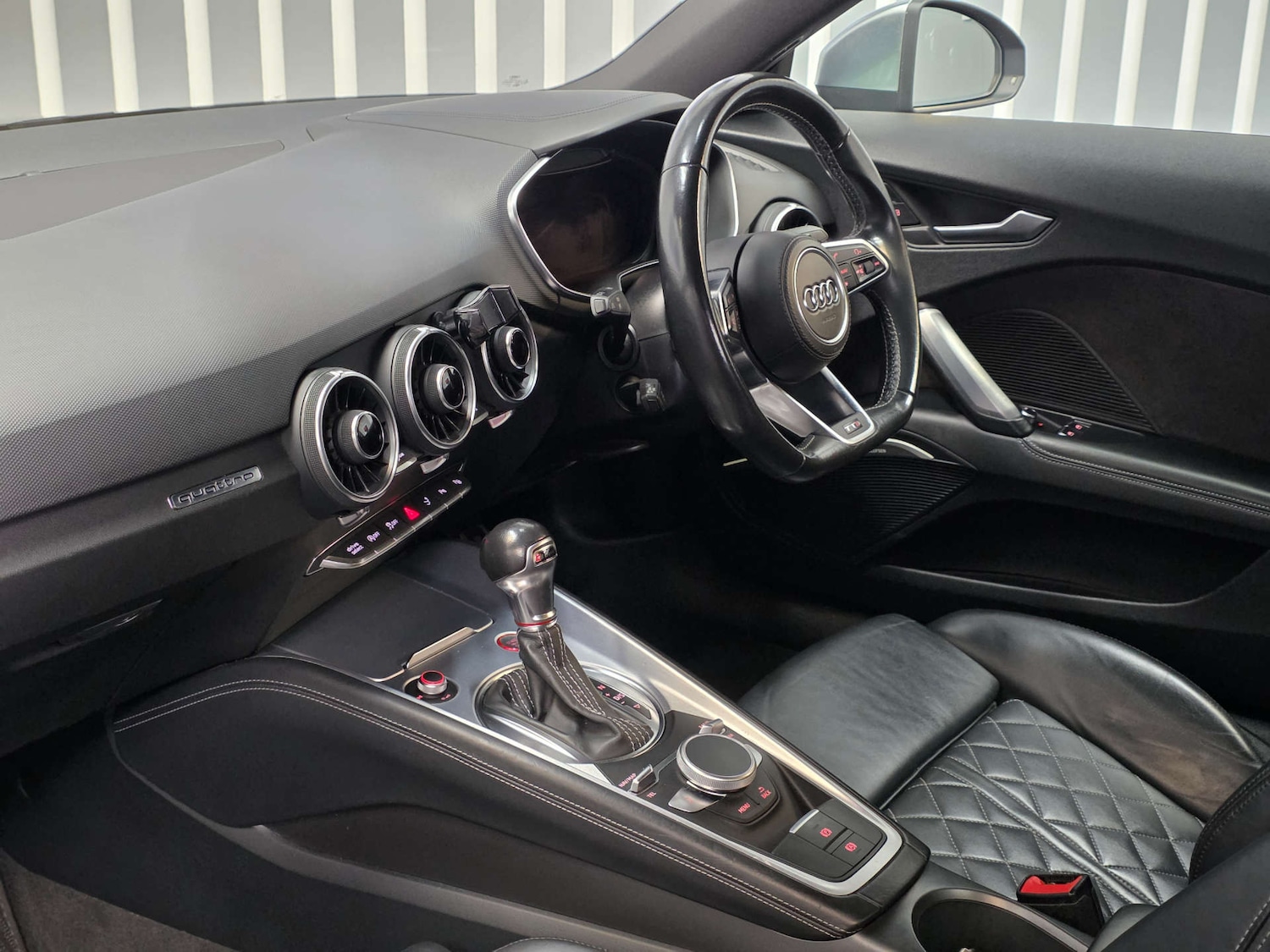 Used Audi TTS 2017 for sale - 77647614: Photo 8